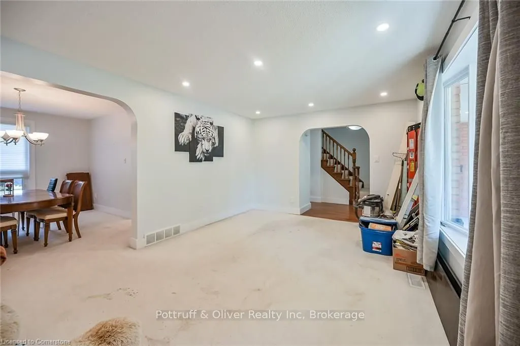 30 Carriage Road