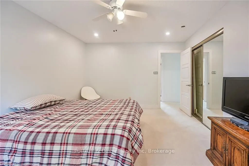 30 Carriage Road