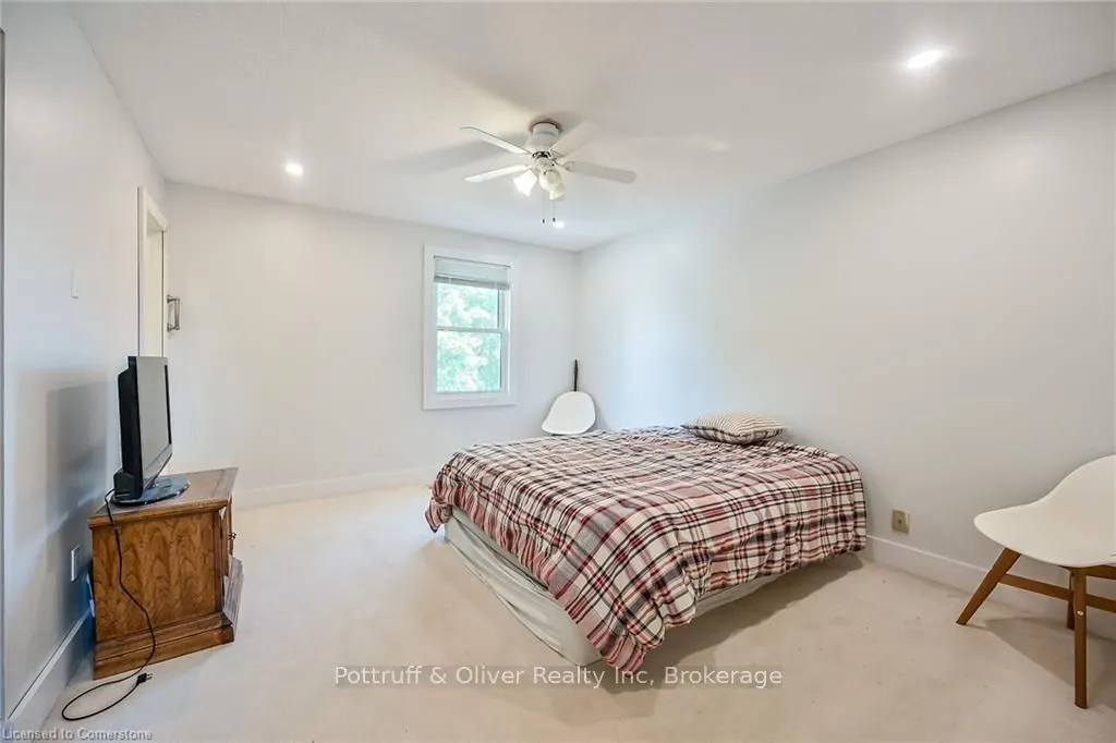 30 Carriage Road