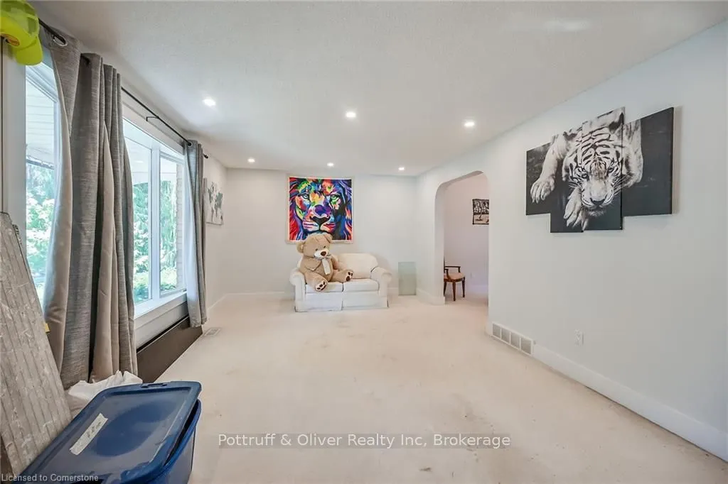 30 Carriage Road
