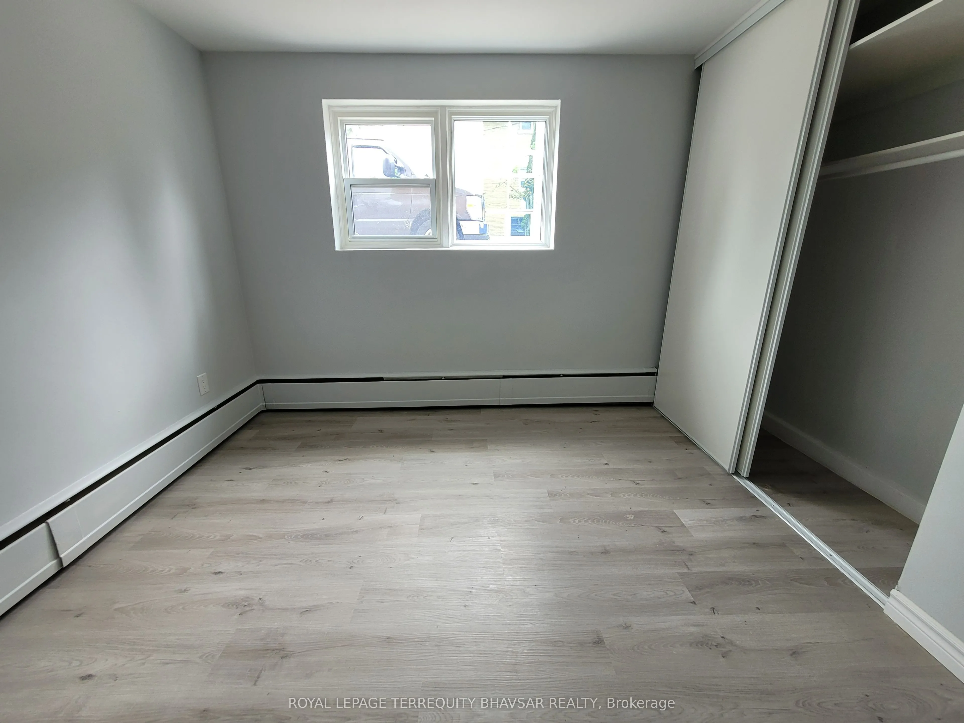 521 Park Street, #1