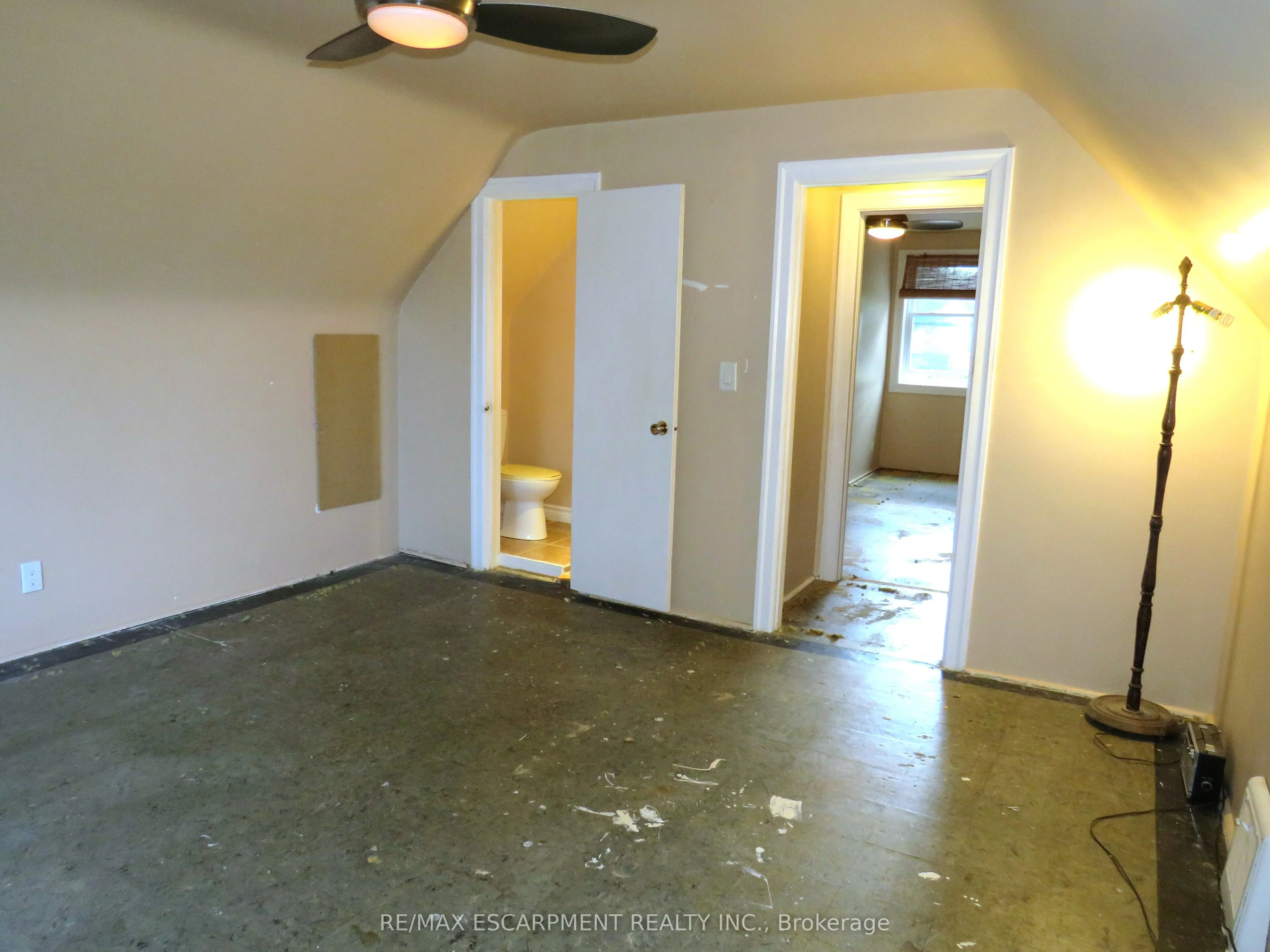 120 Sanford Avenue S