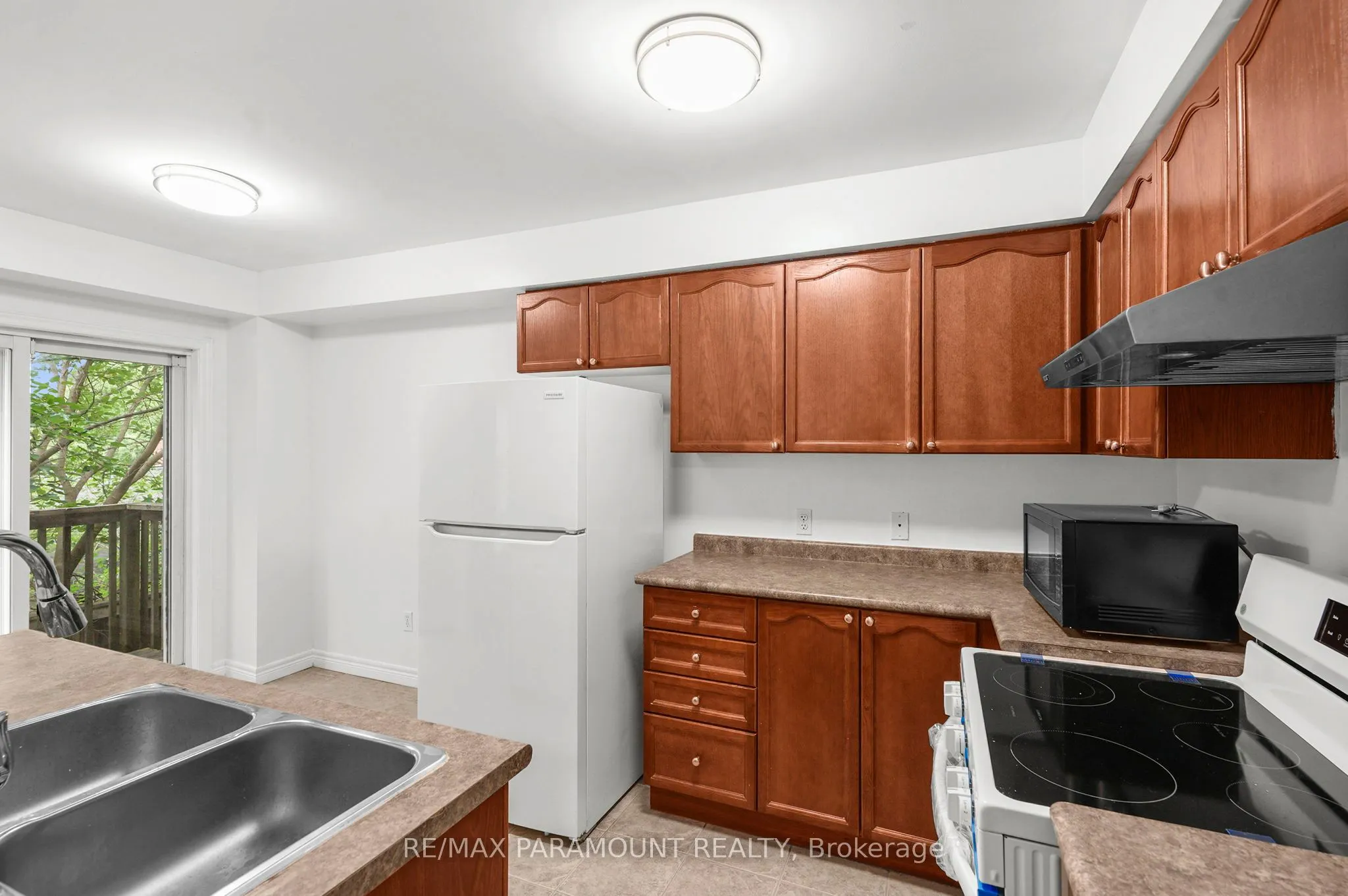 250 Ainslie Street, #71