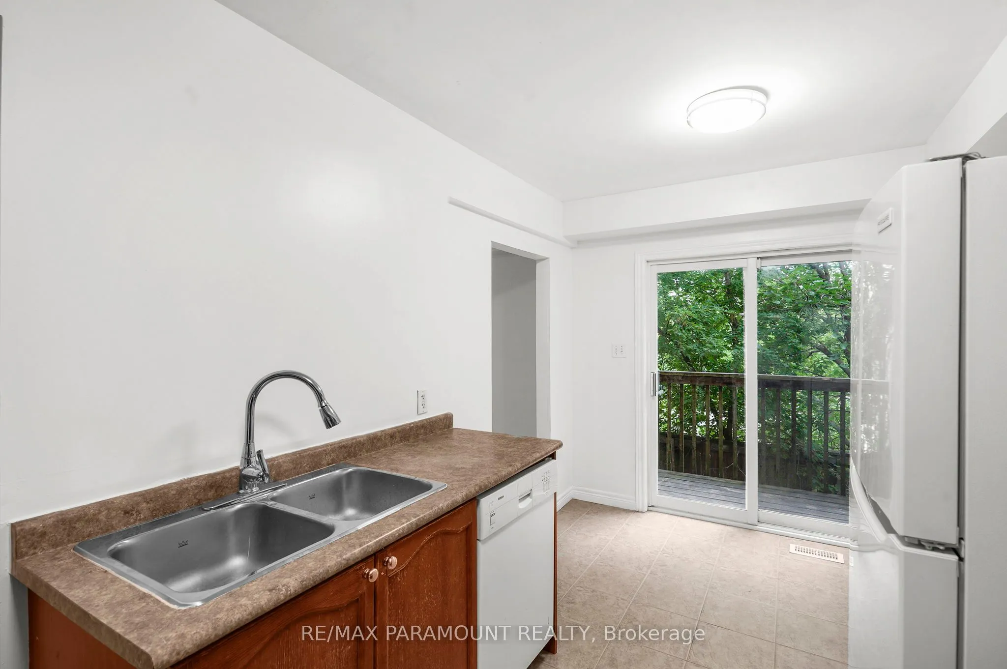 250 Ainslie Street, #71