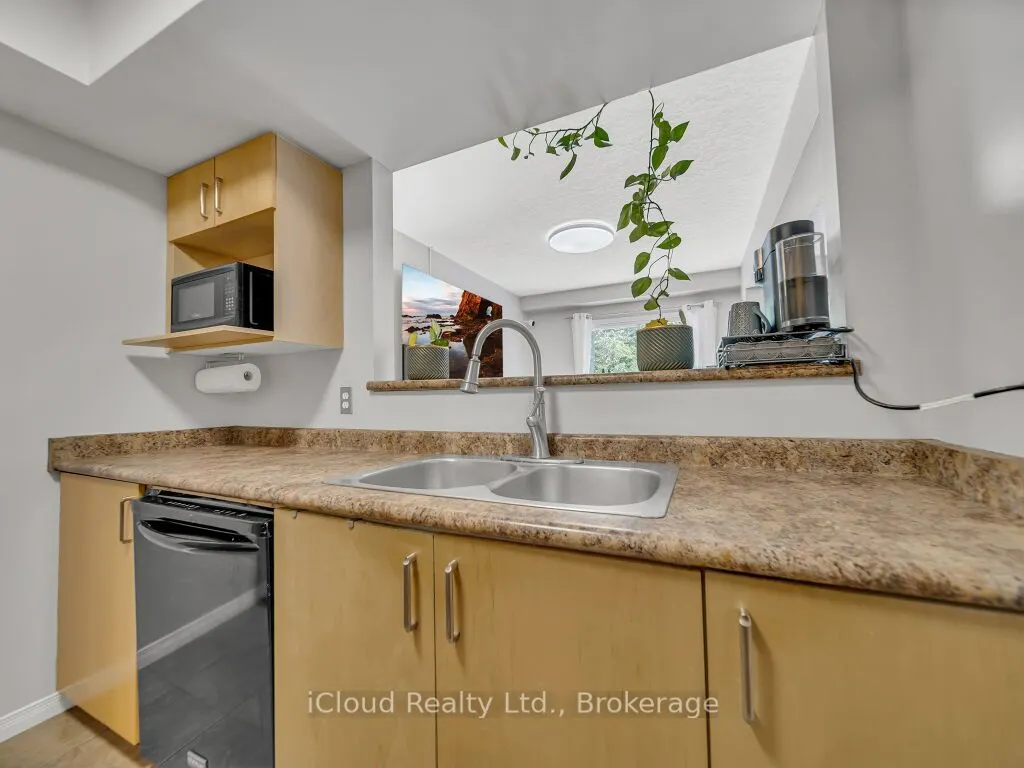 15 Gregg Court, #16