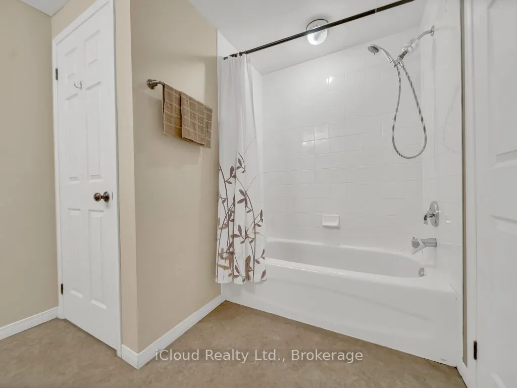 15 Gregg Court, #16