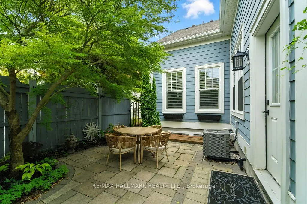 13 Blackbird Street