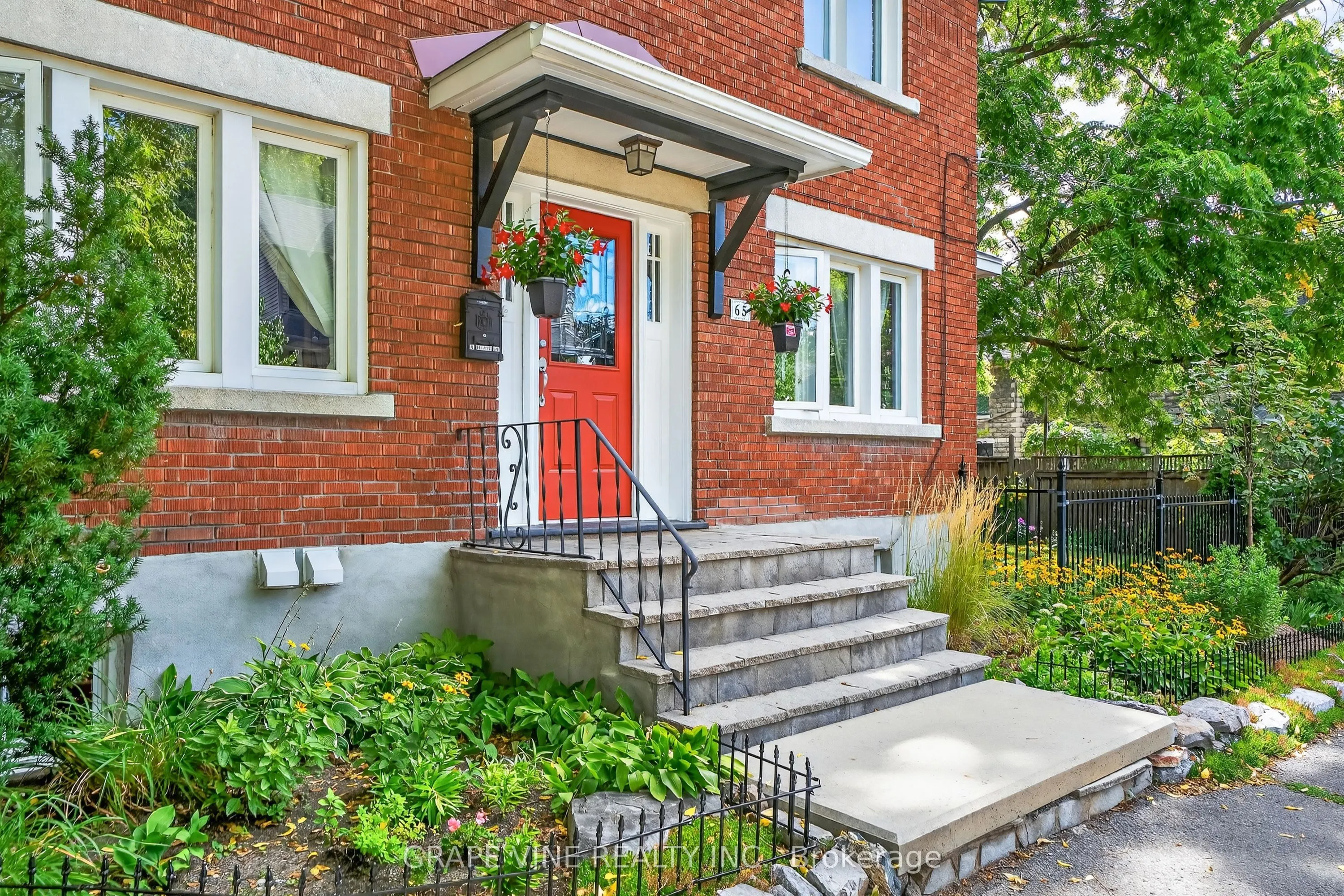 65 Bristol Avenue