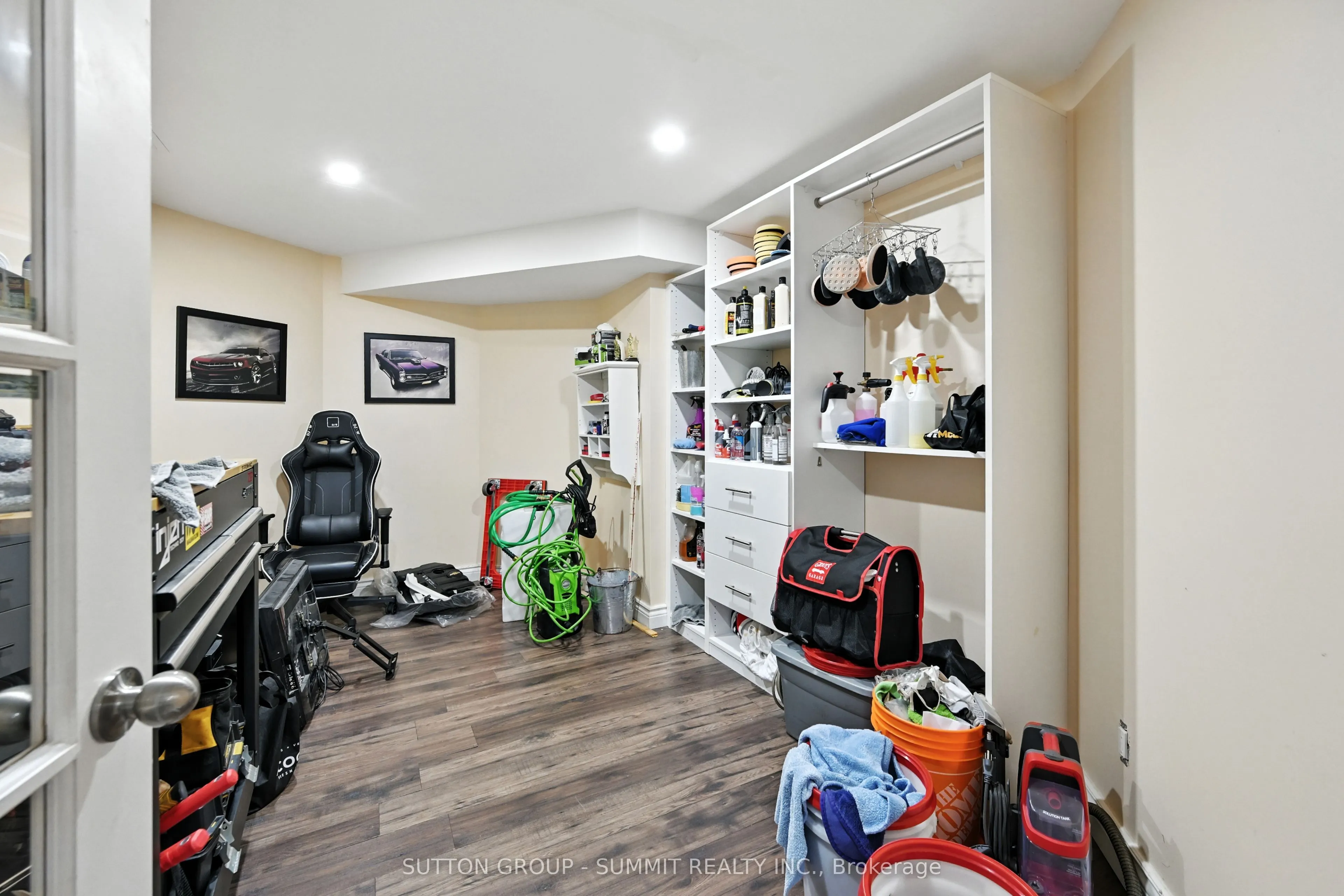 515 North Service Road, #49