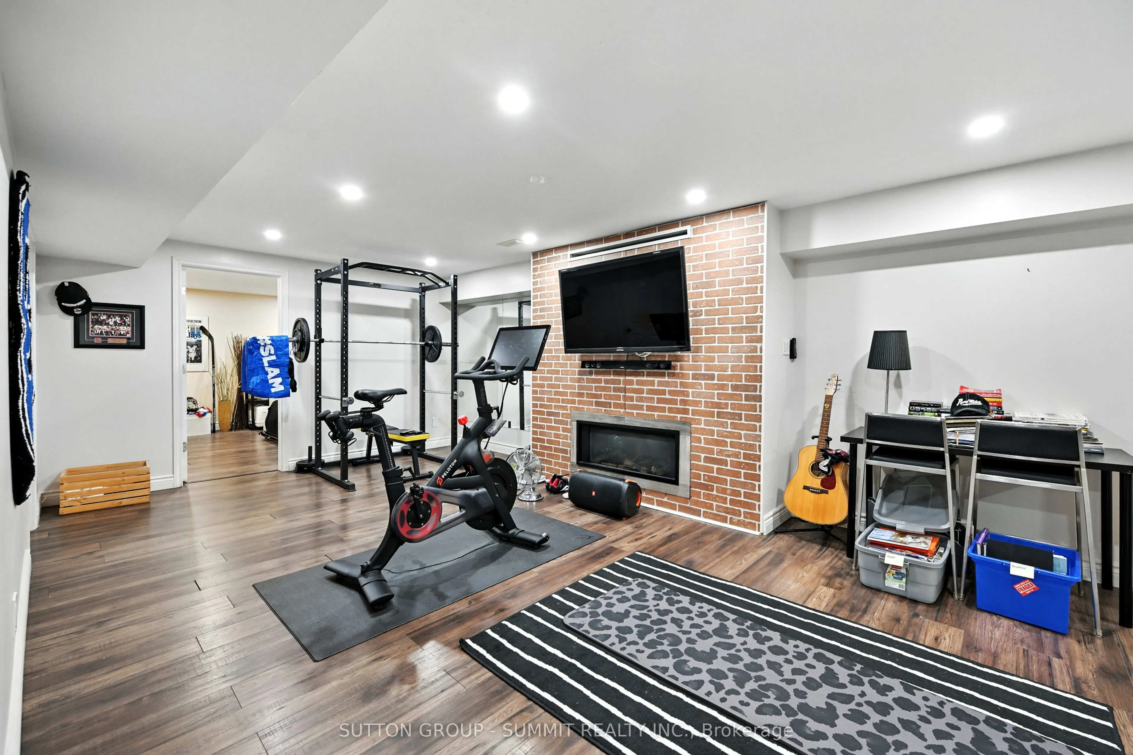 515 North Service Road, #49