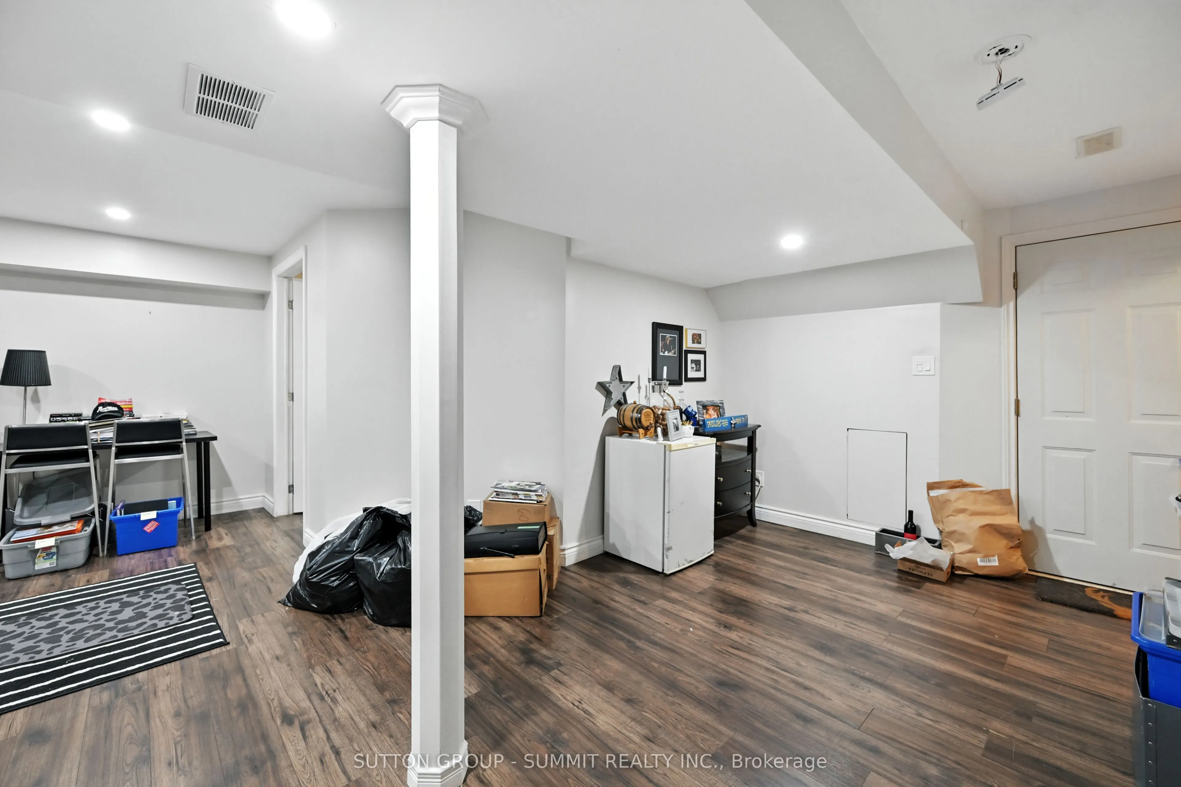 515 North Service Road, #49