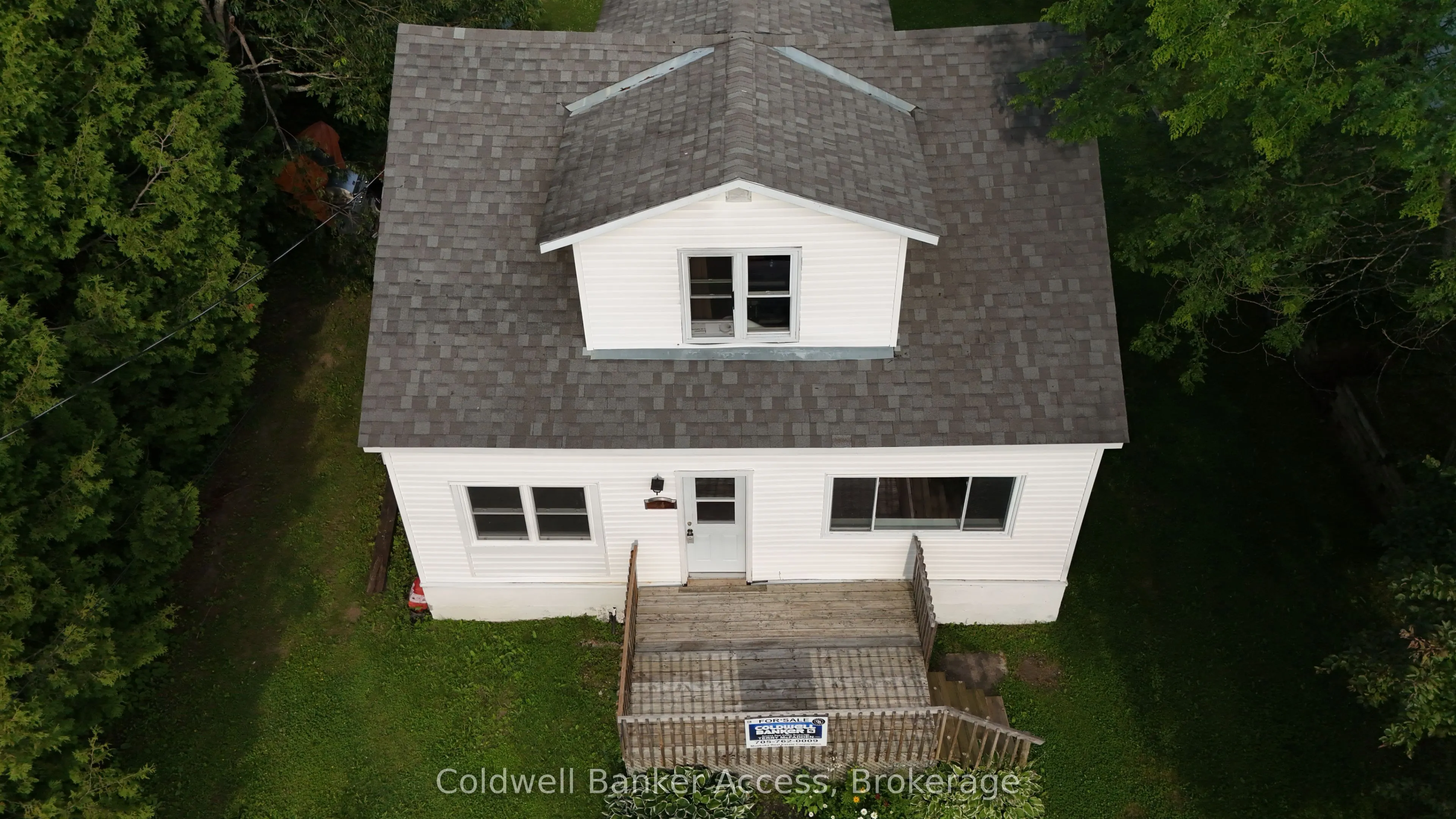 14 Joseph Street, #Main and Upper