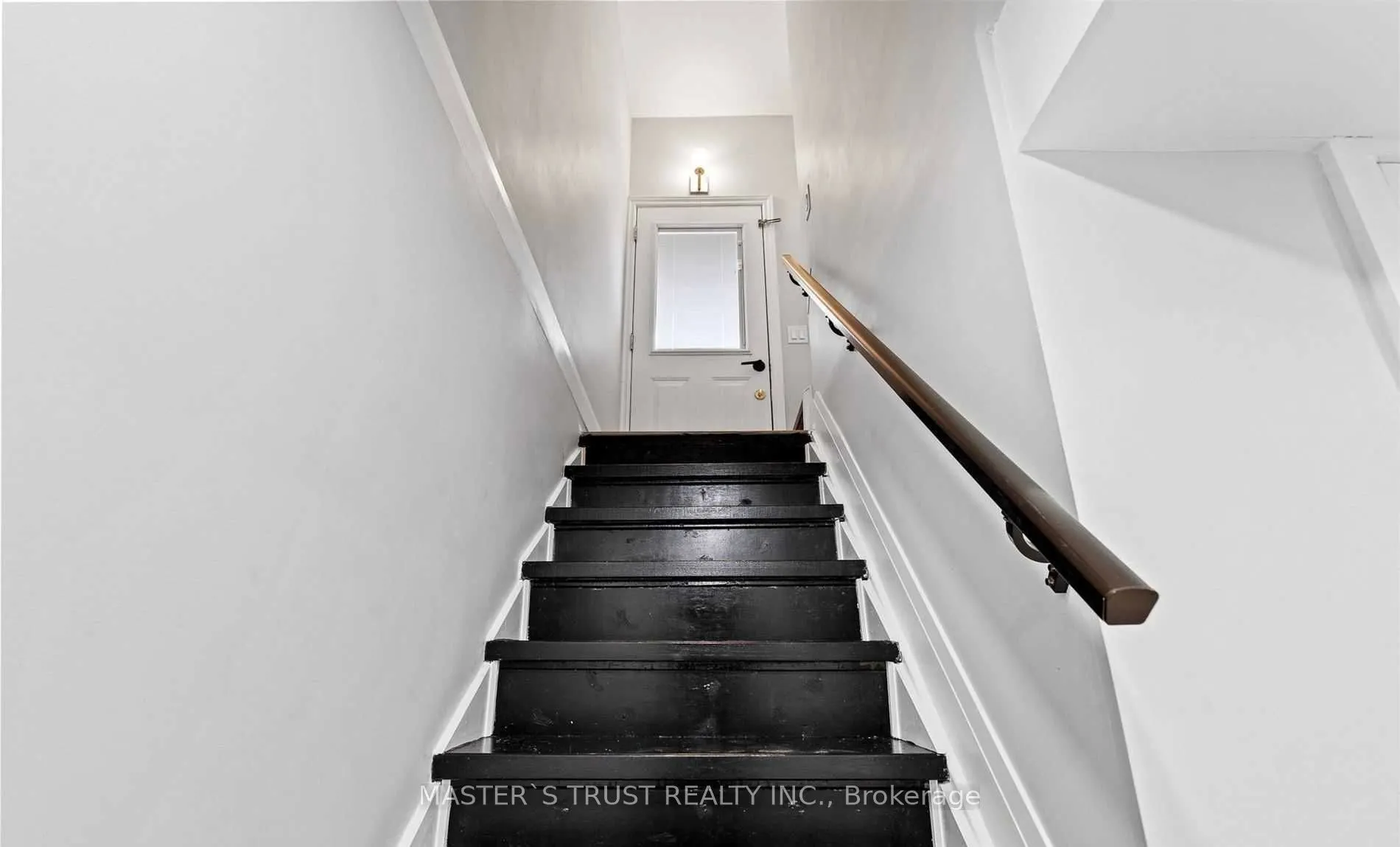 25 Spring garden Boulevard