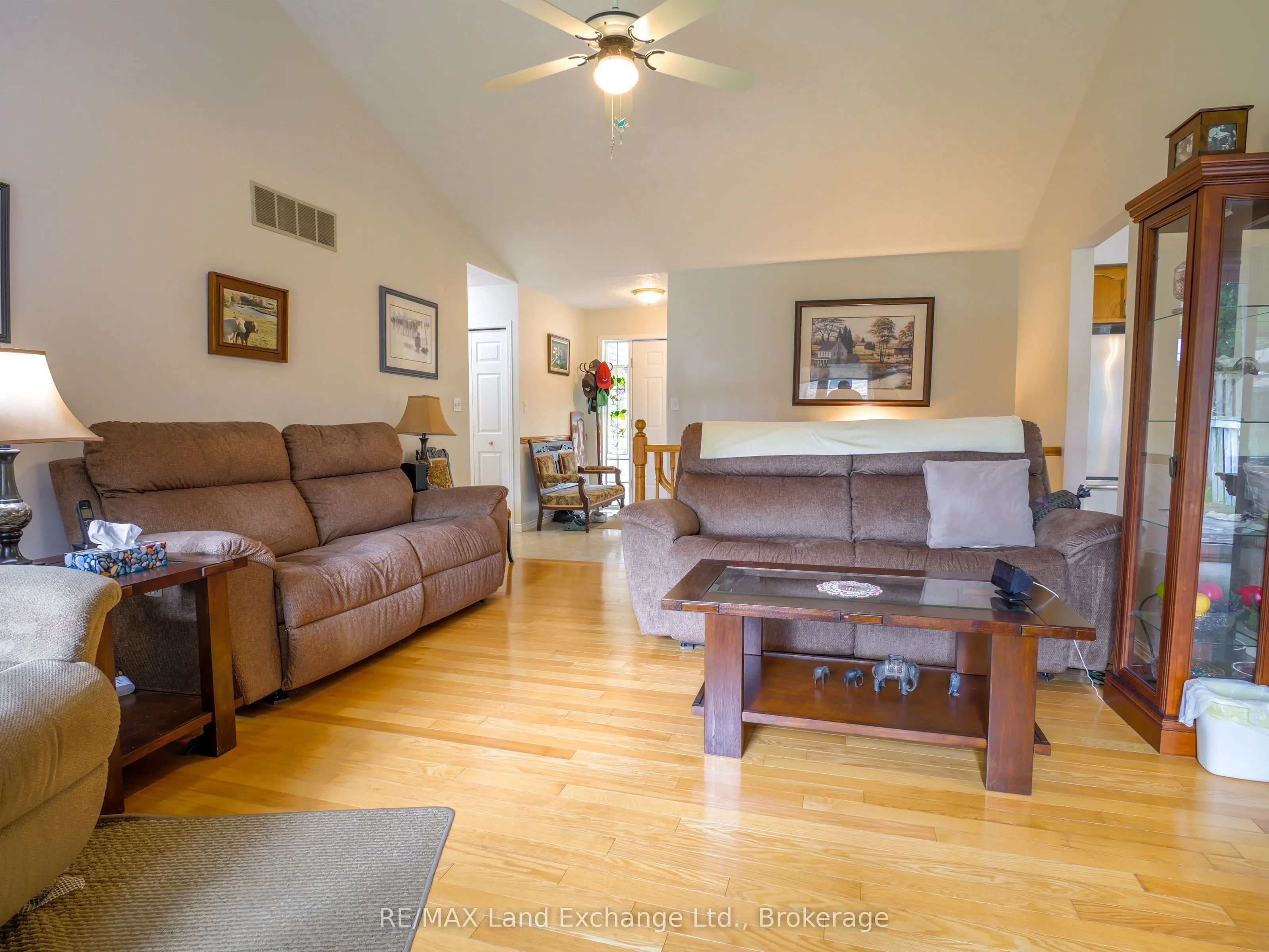 806 Maplewood Drive