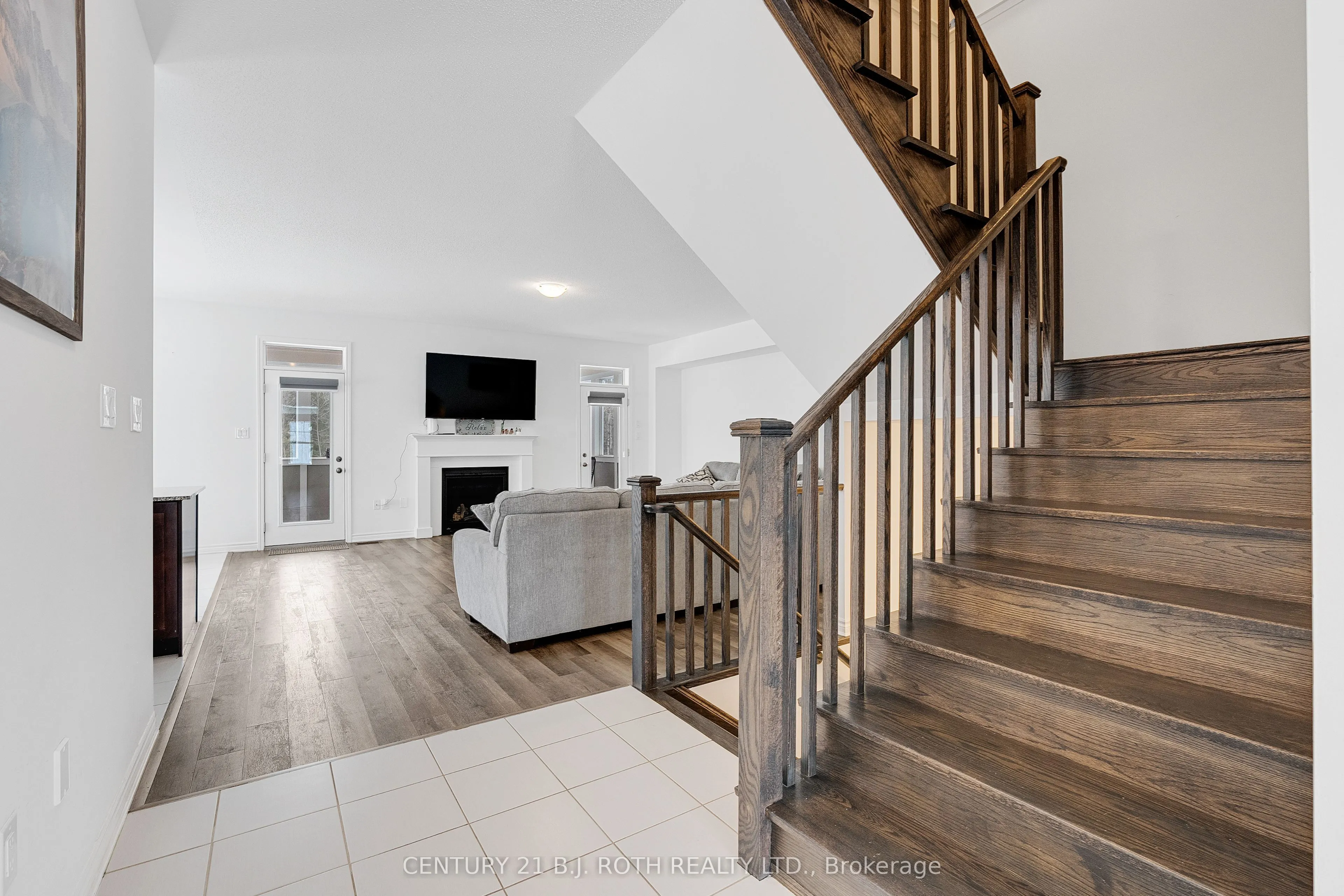 22 Dyer Crescent