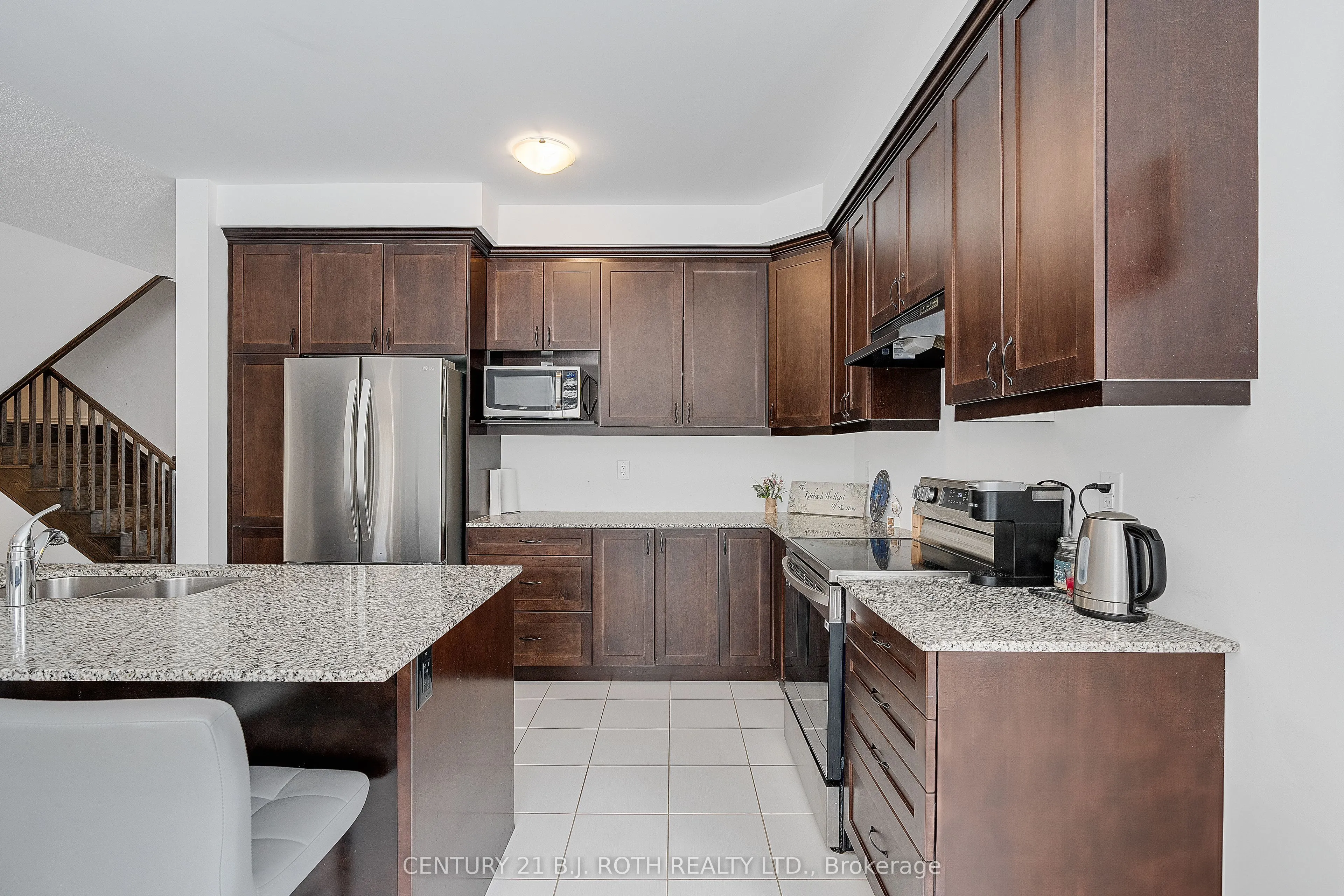 22 Dyer Crescent