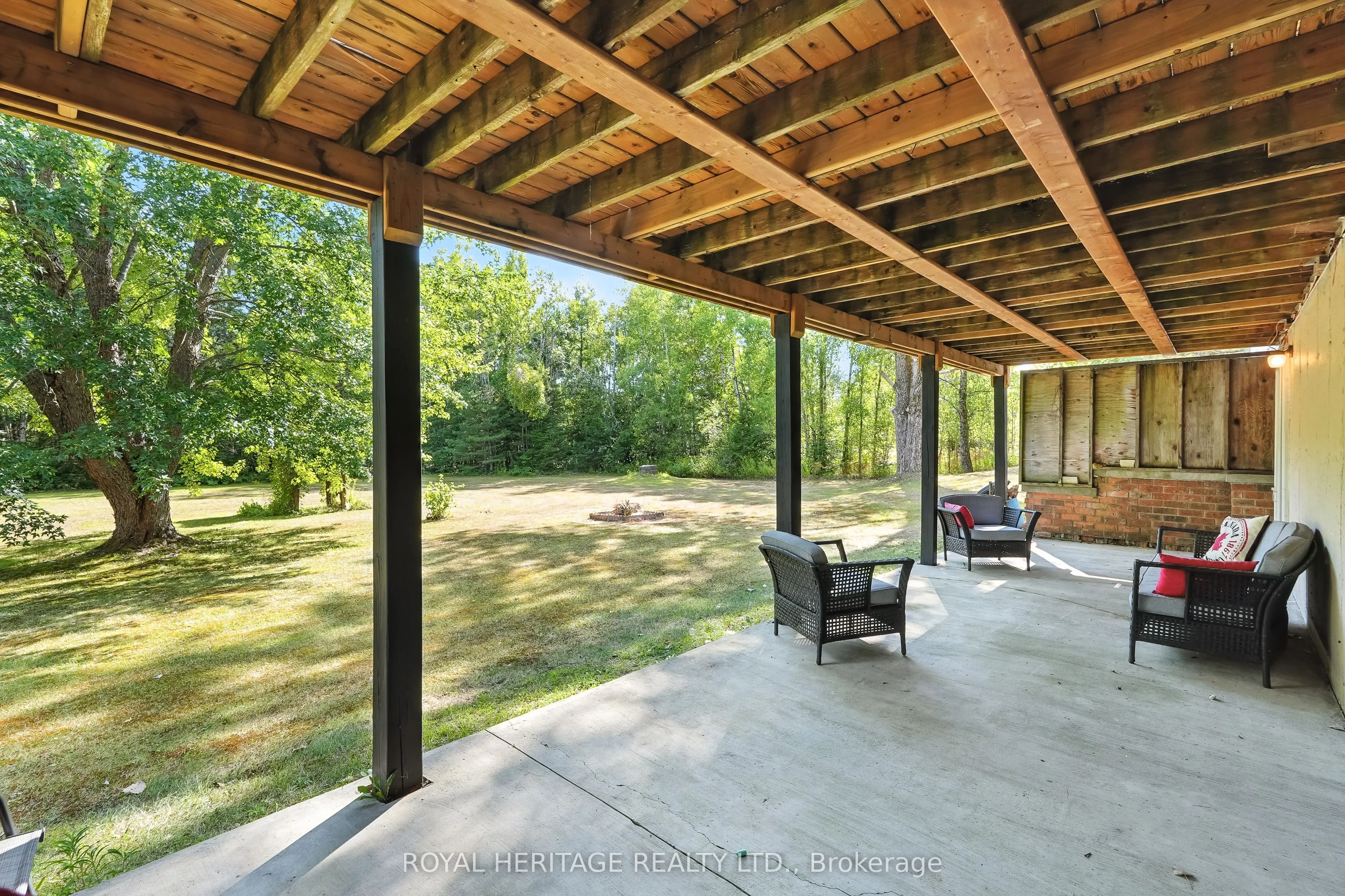 10050 Haliburton County Road 503 Road