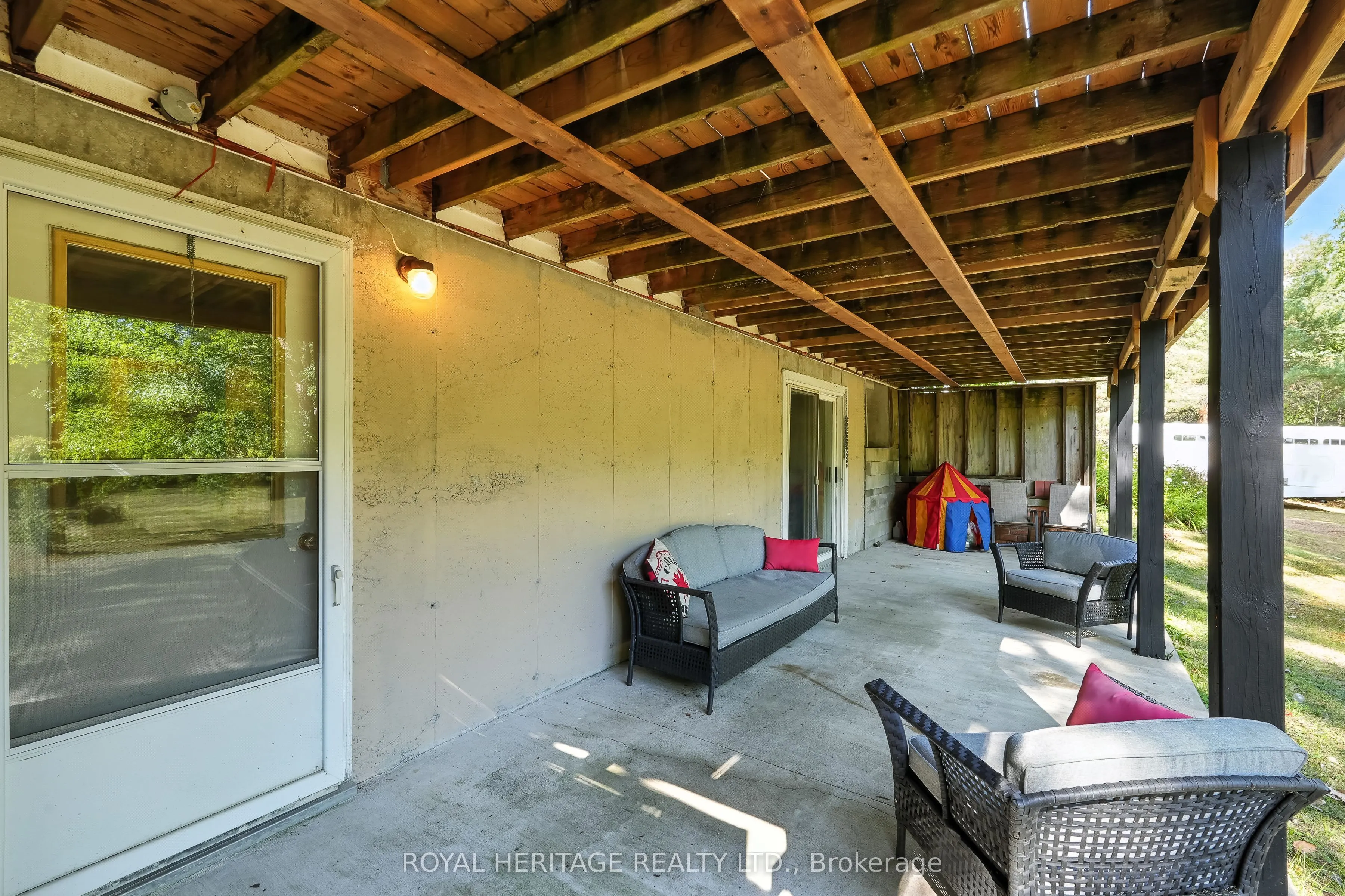 10050 Haliburton County Road 503 Road