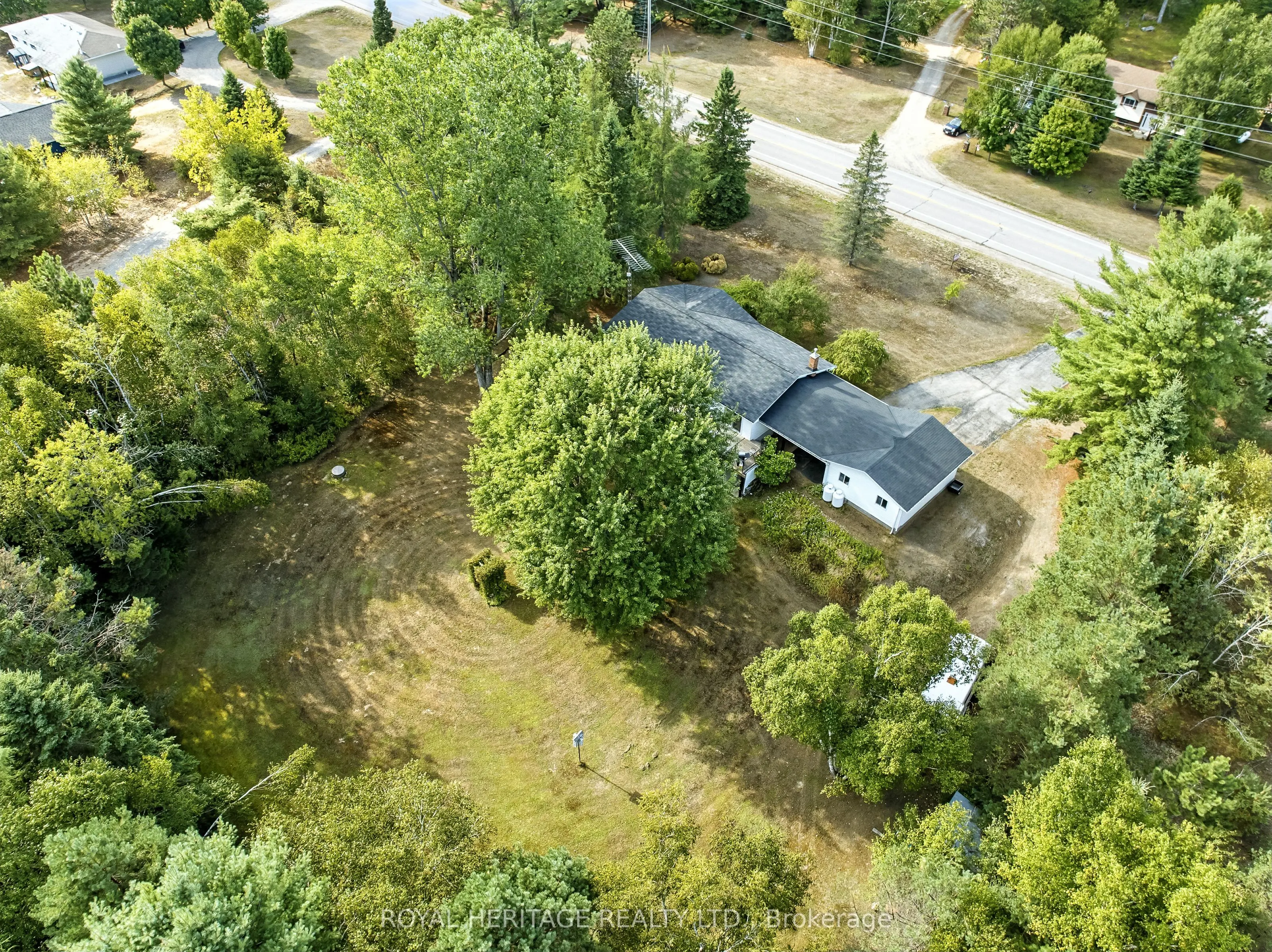 10050 Haliburton County Road 503 Road
