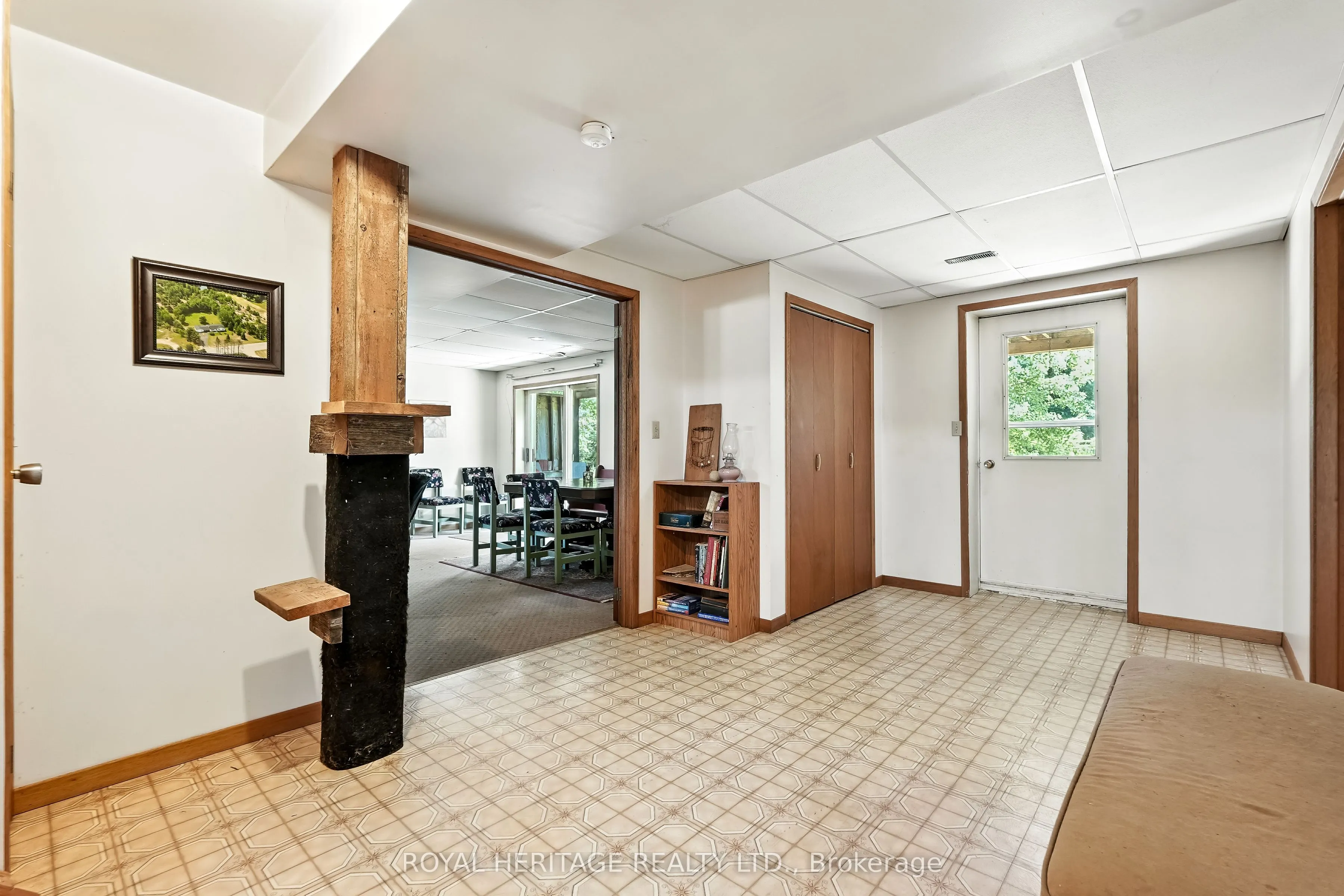 10050 Haliburton County Road 503 Road