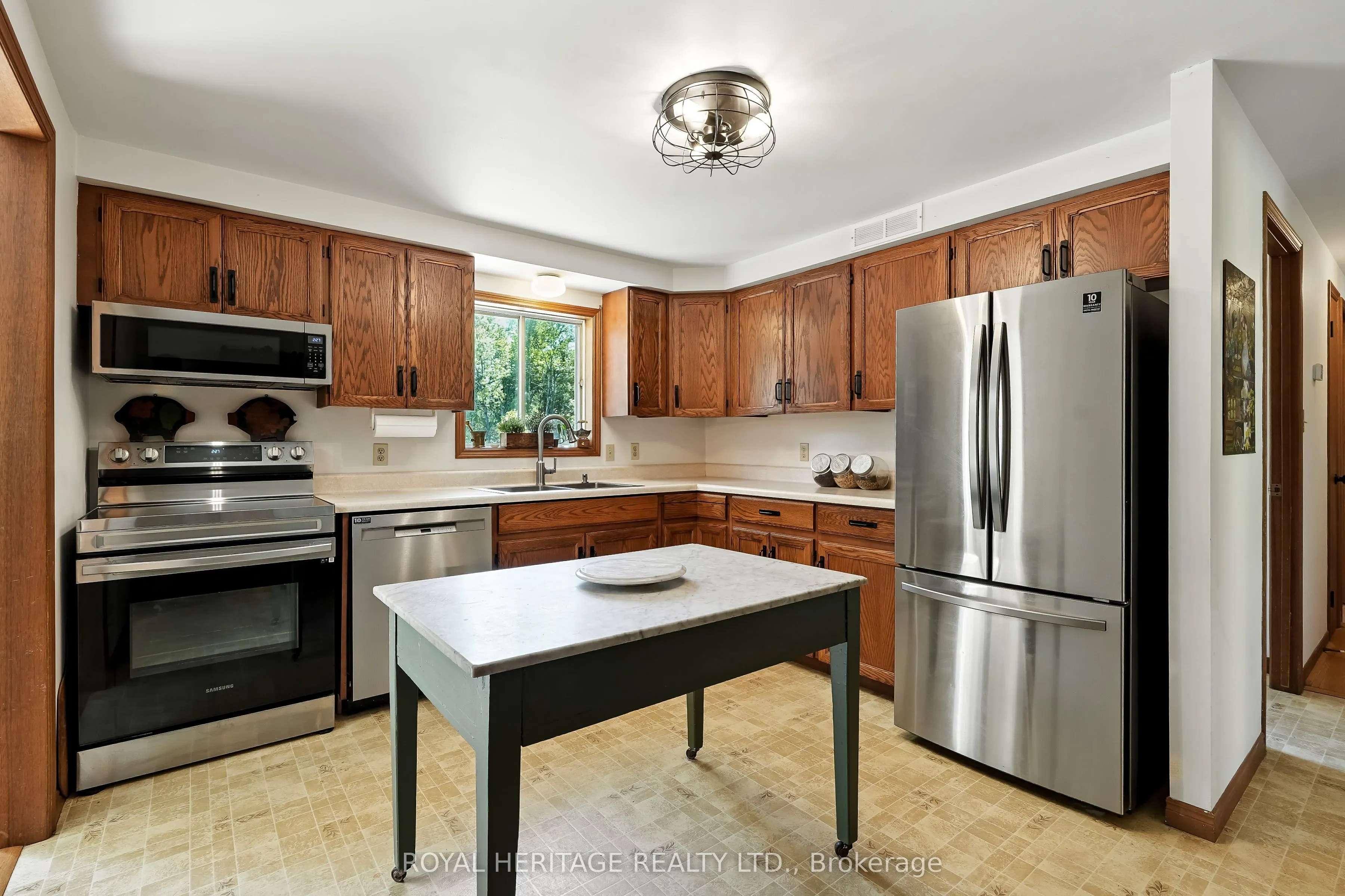 10050 Haliburton County Road 503 Road