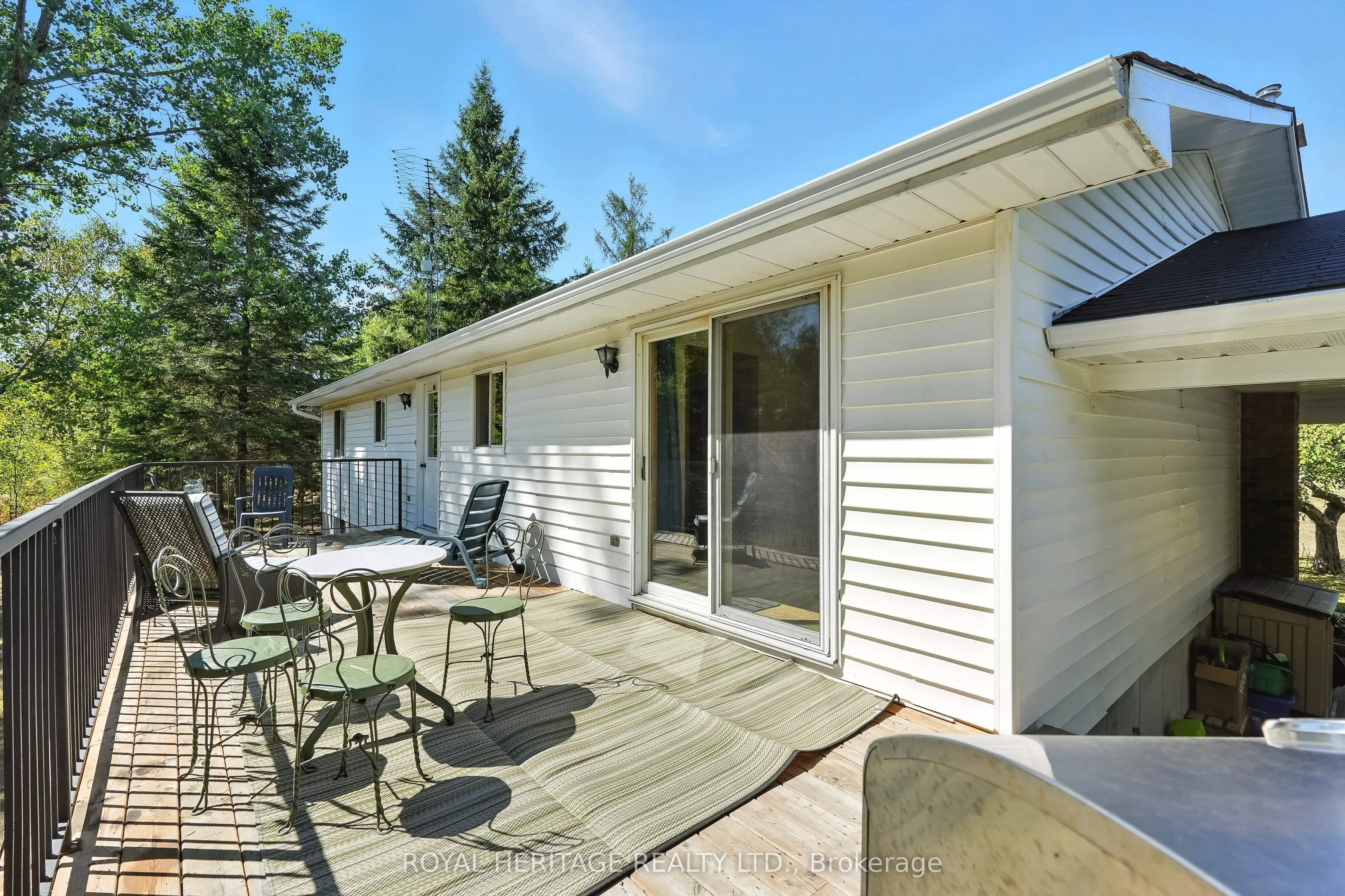10050 Haliburton County Road 503 Road