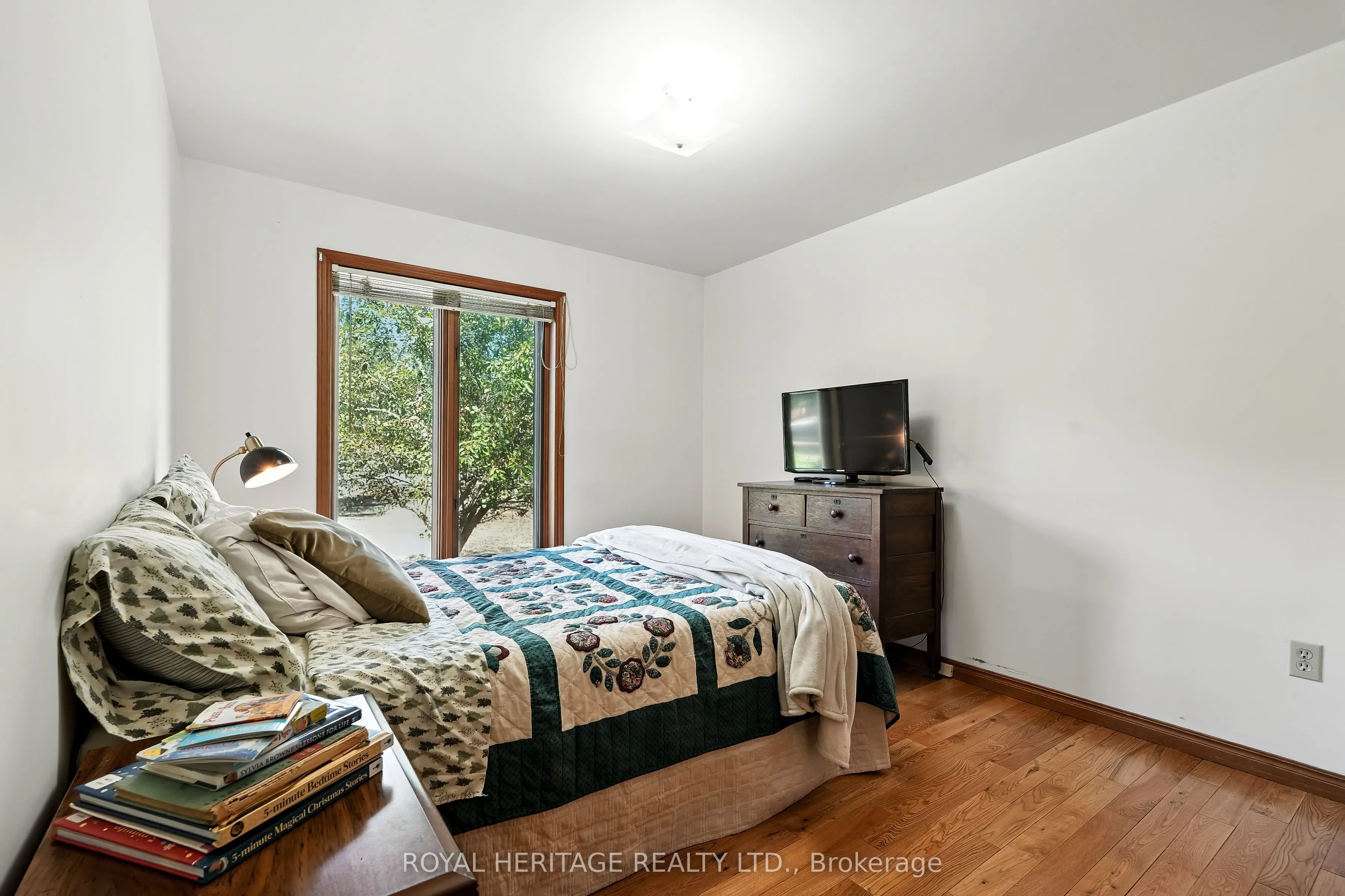 10050 Haliburton County Road 503 Road