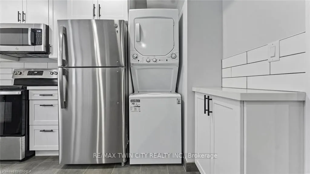 130 Elgin Street, ##1