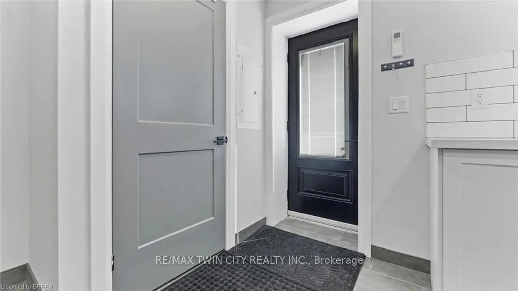 130 Elgin Street, ##1
