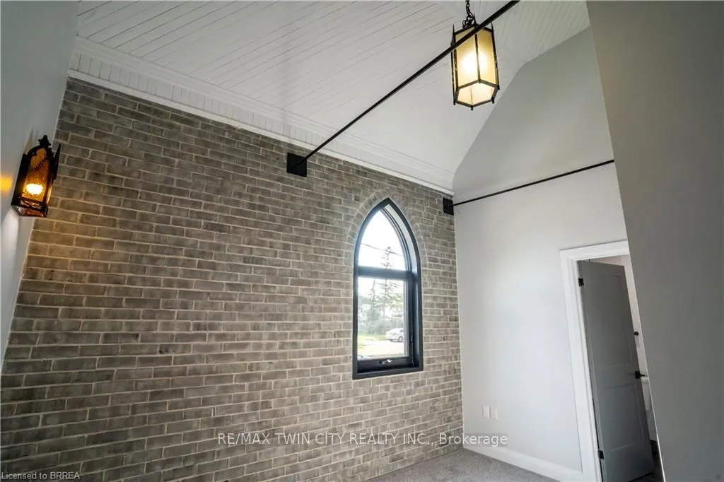 130 Elgin Street, ##4