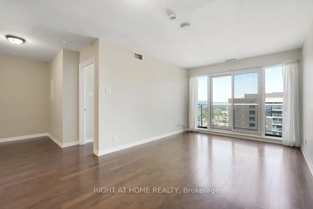 242 RIDEAU Street, #2802