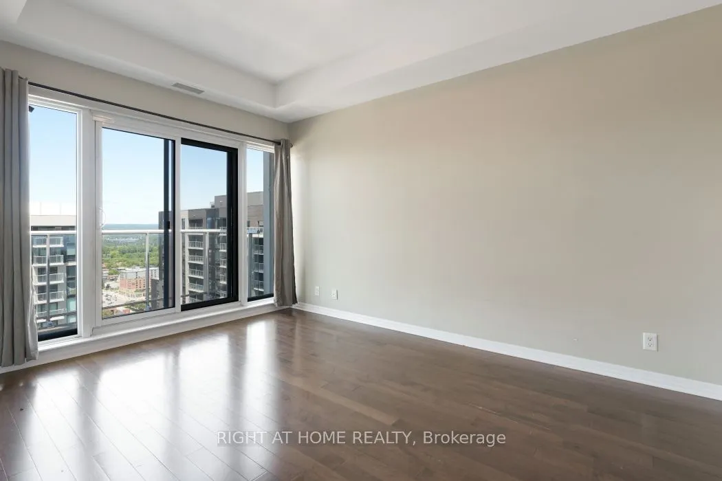 242 RIDEAU Street, #2802
