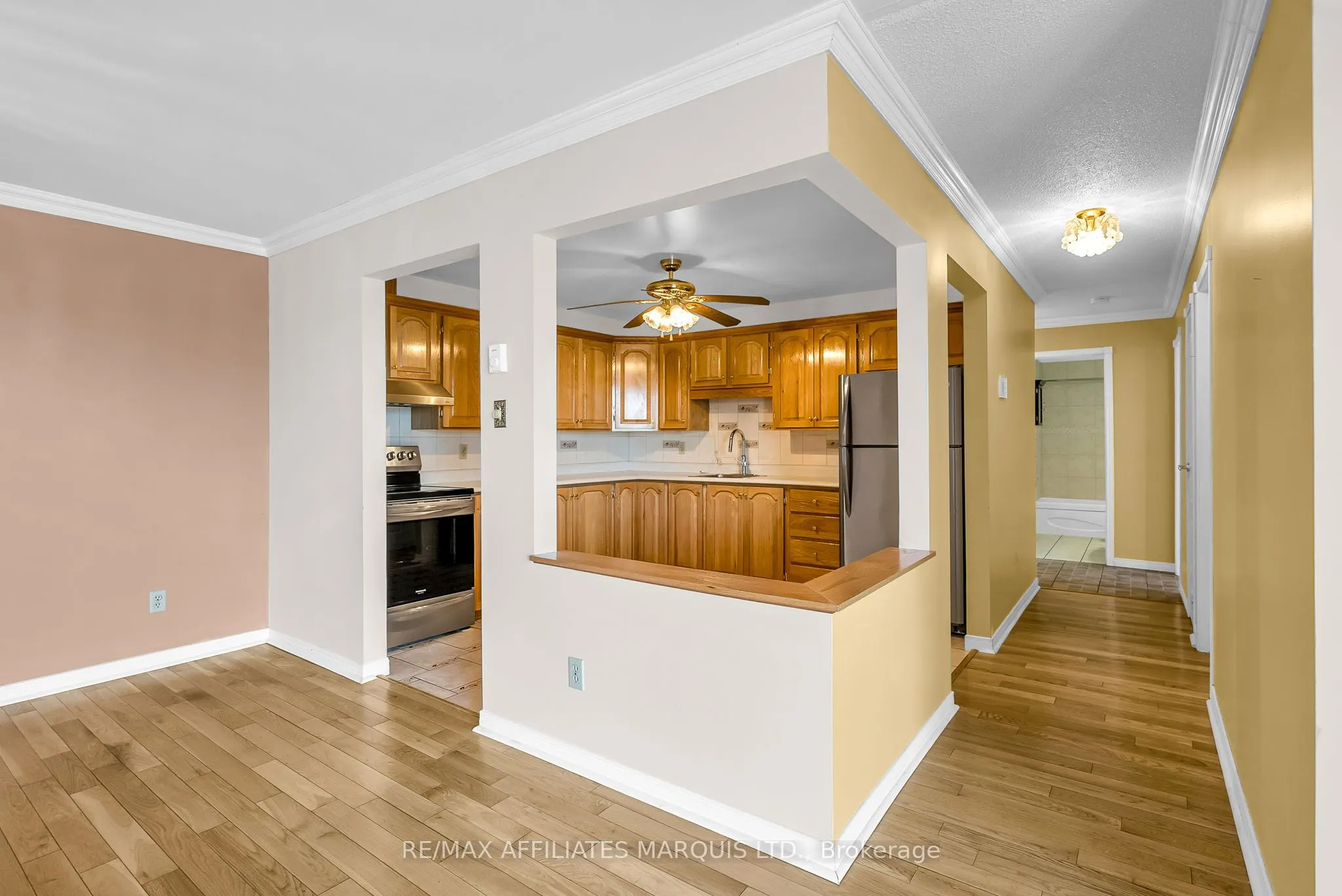 220 Kenyon Street W, #109
