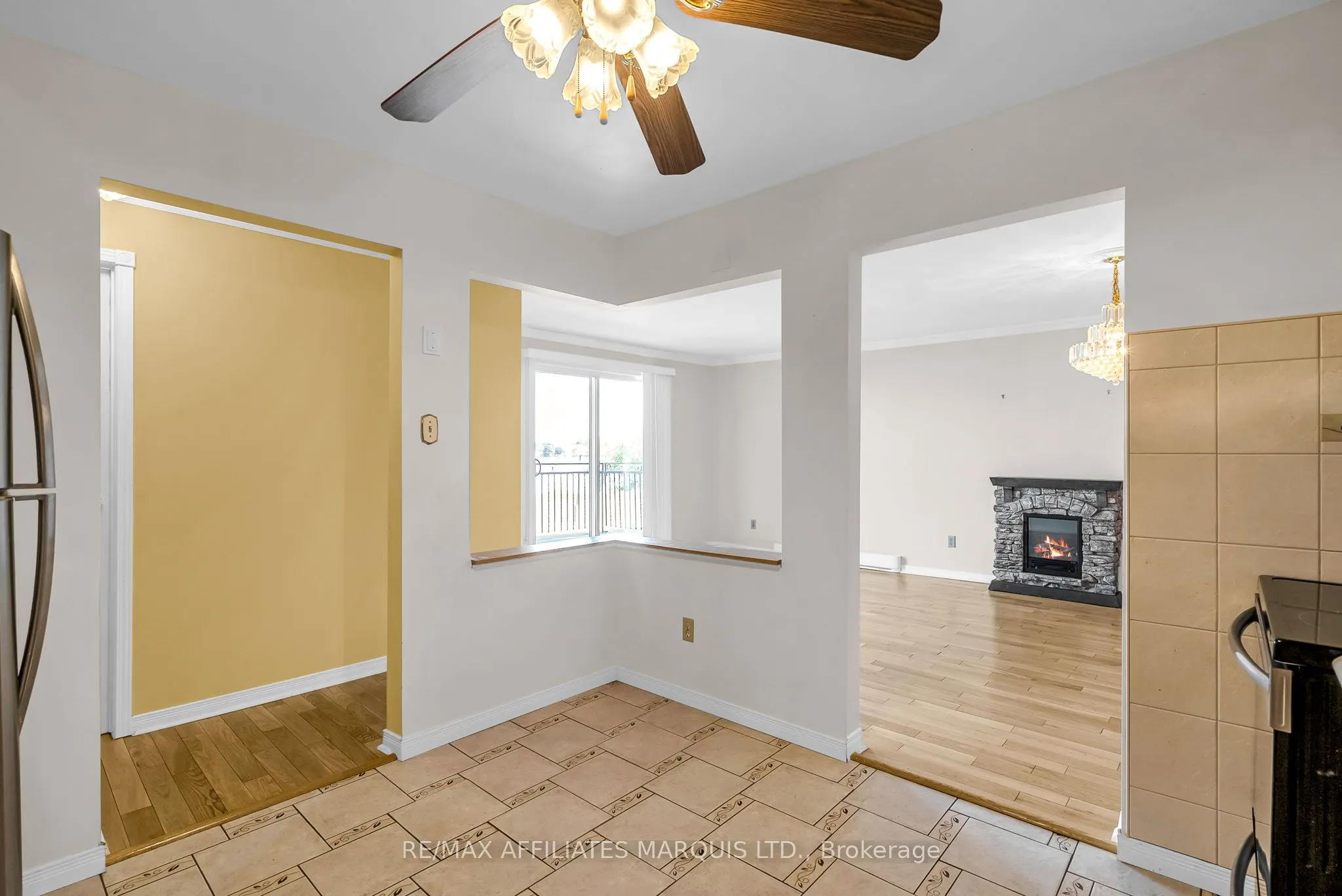 220 Kenyon Street W, #109