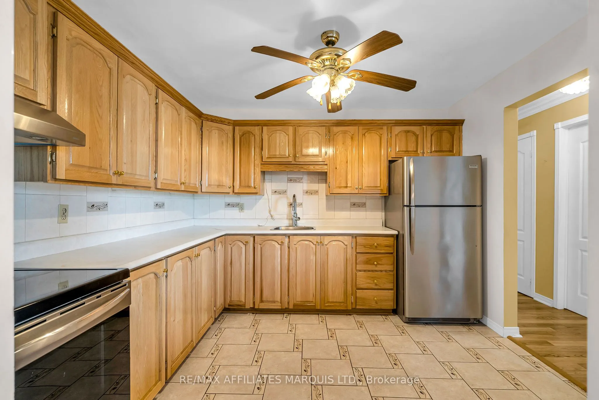 220 Kenyon Street W, #109