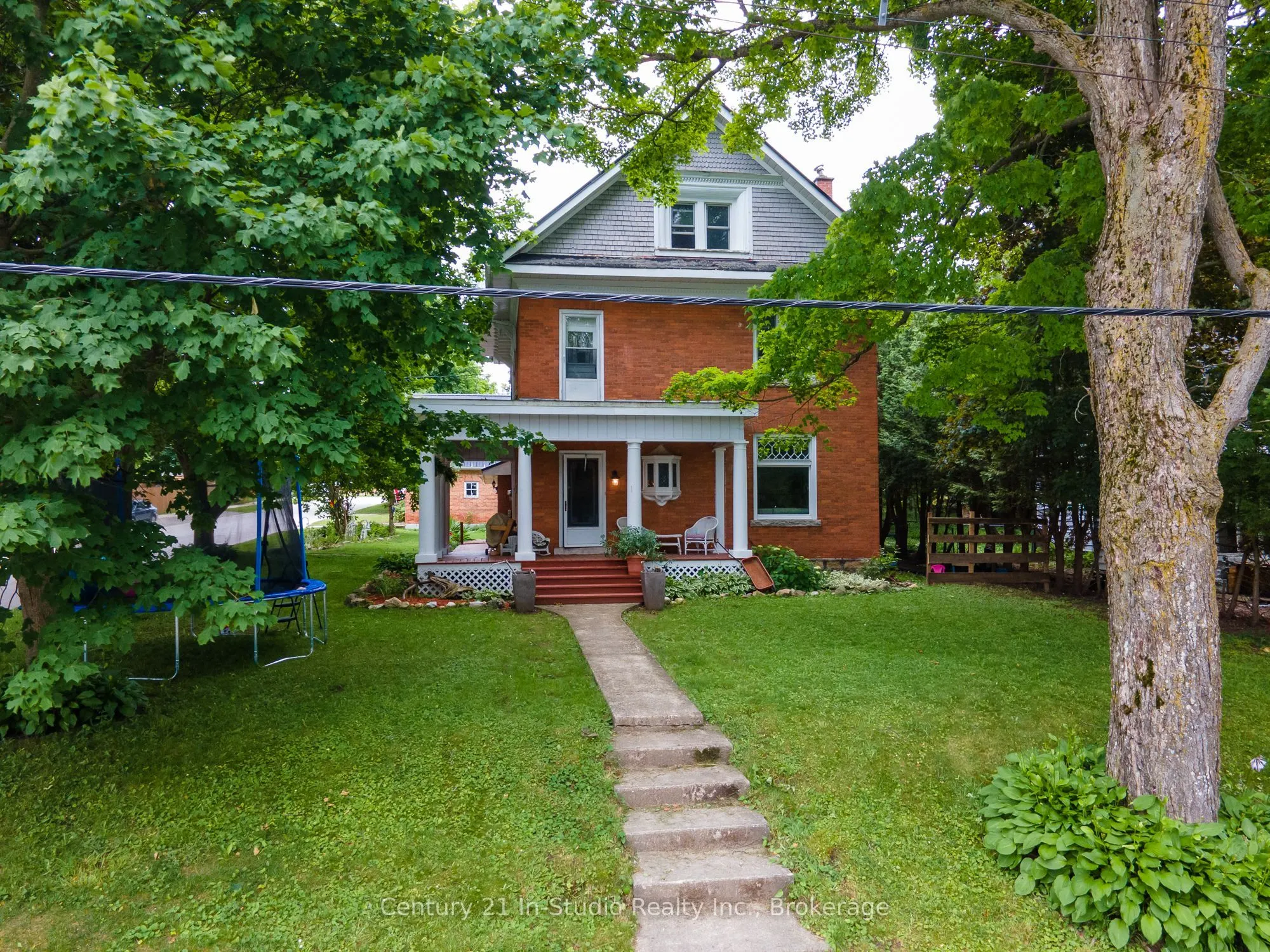 45 Mark Street W