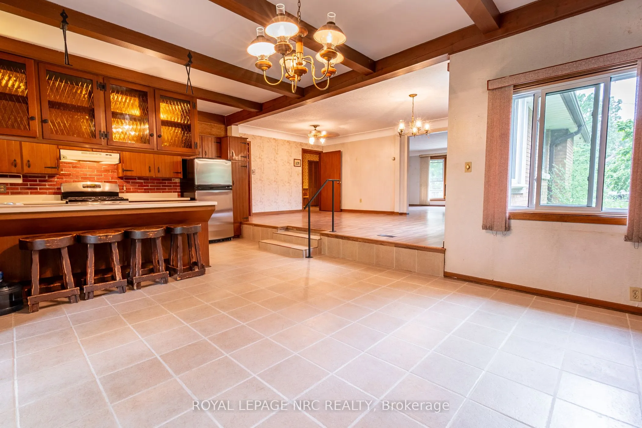 11680 Burnaby Road