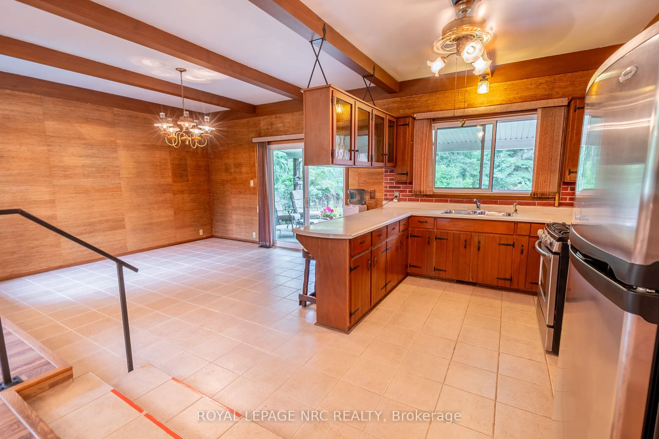 11680 Burnaby Road