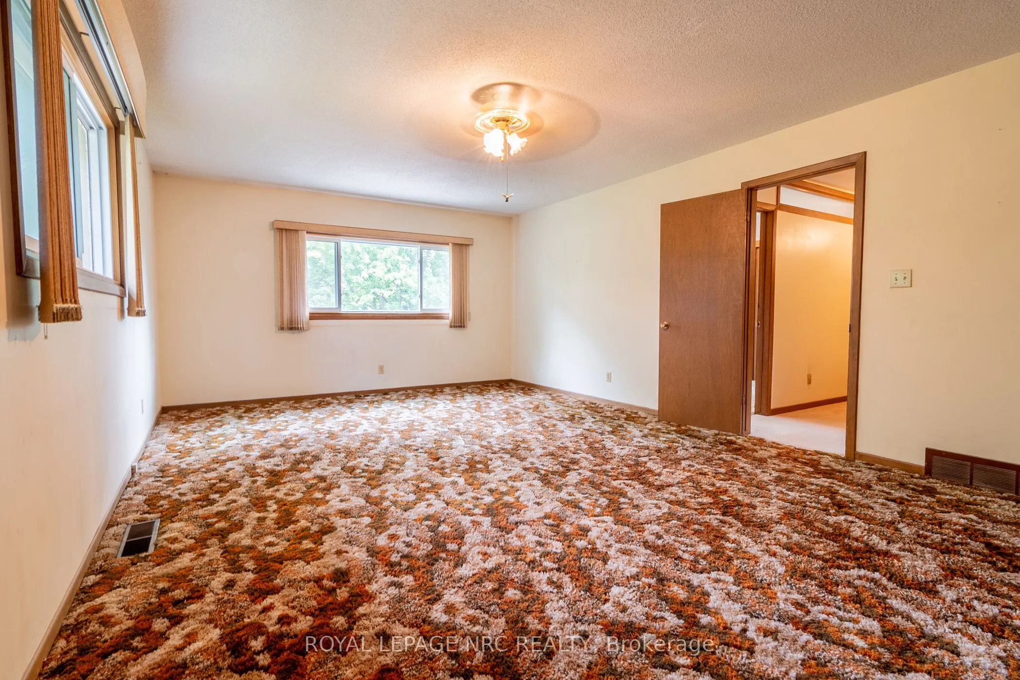 11680 Burnaby Road