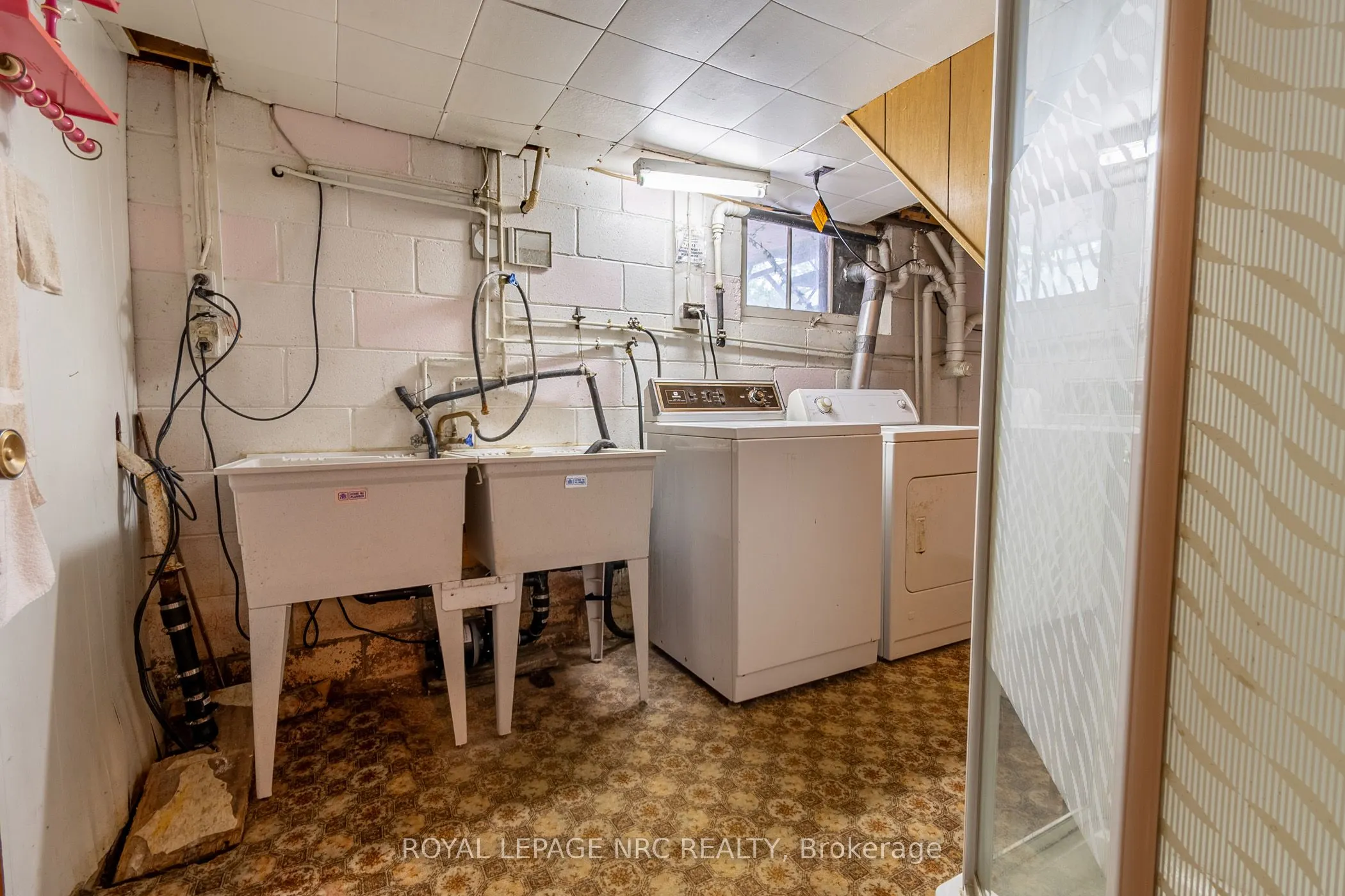 11680 Burnaby Road