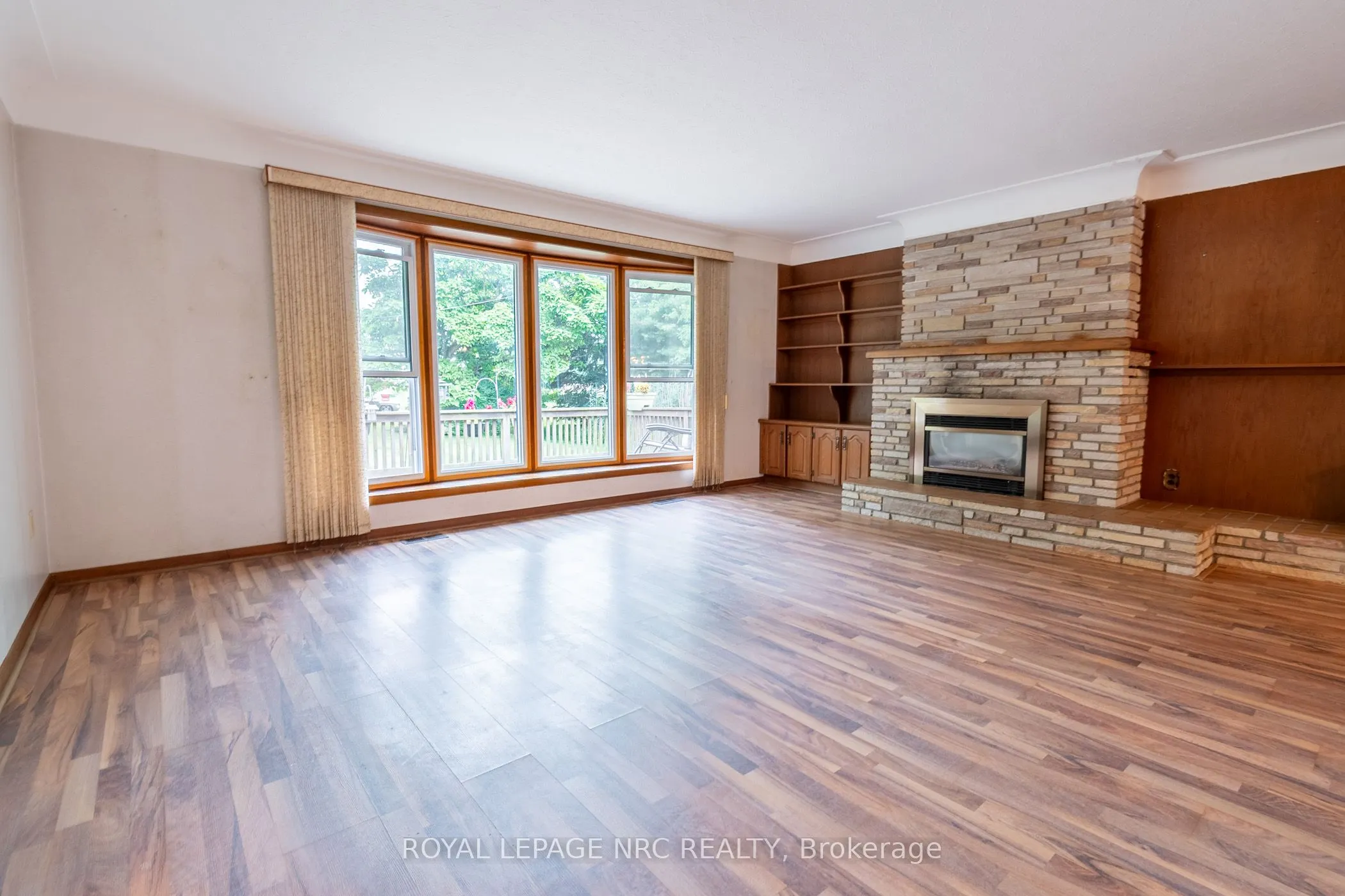 11680 Burnaby Road