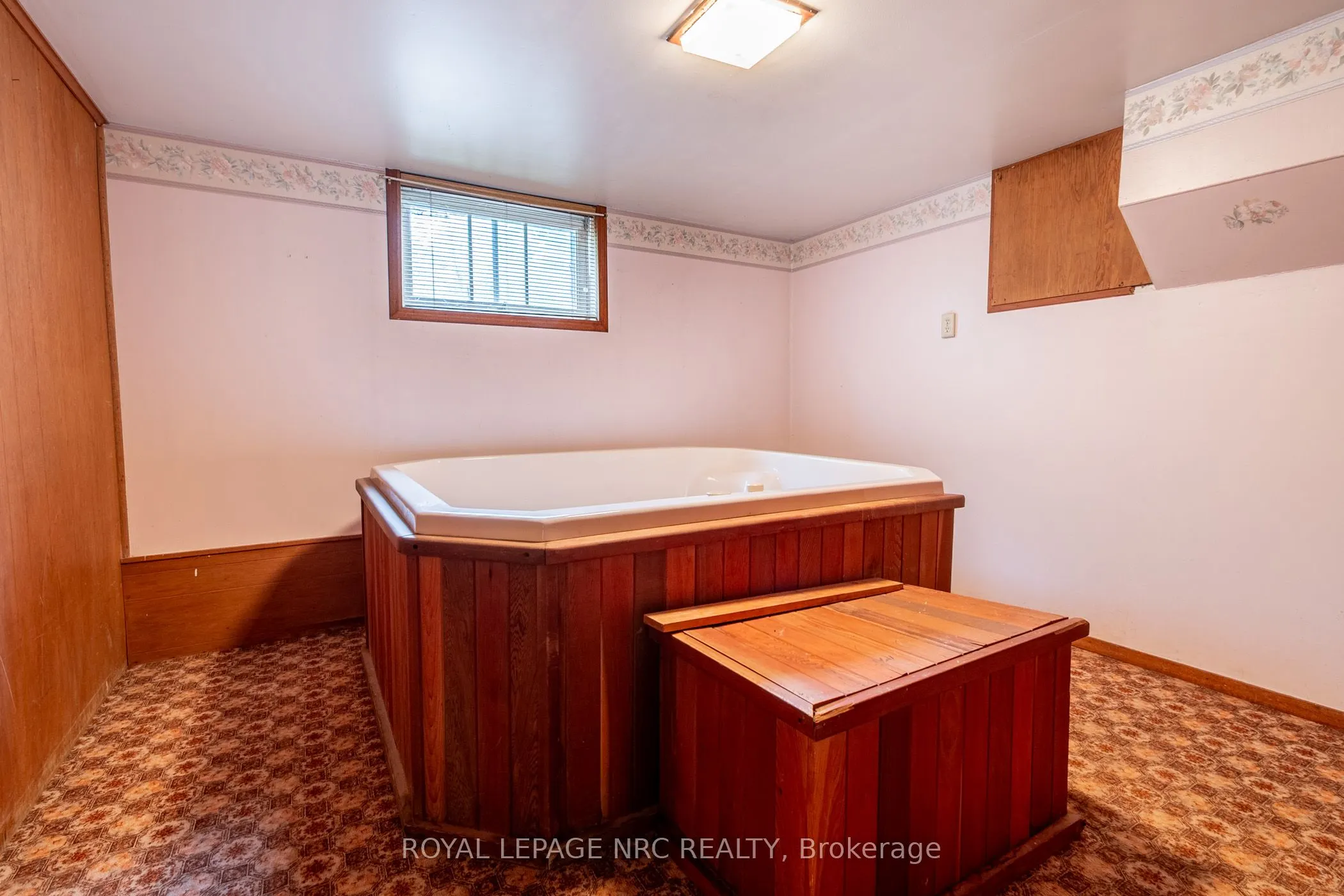11680 Burnaby Road