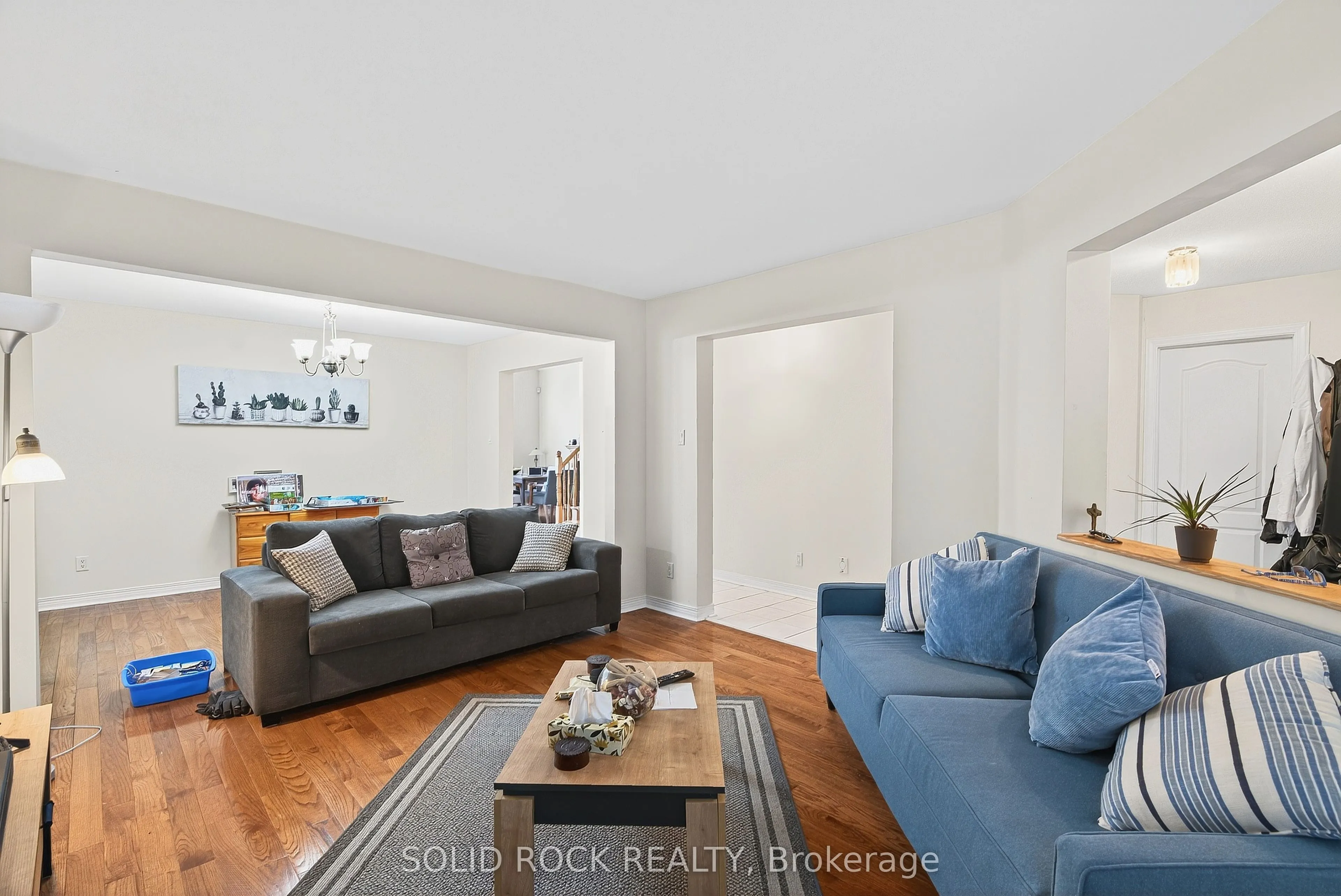 30 Kenins Crescent
