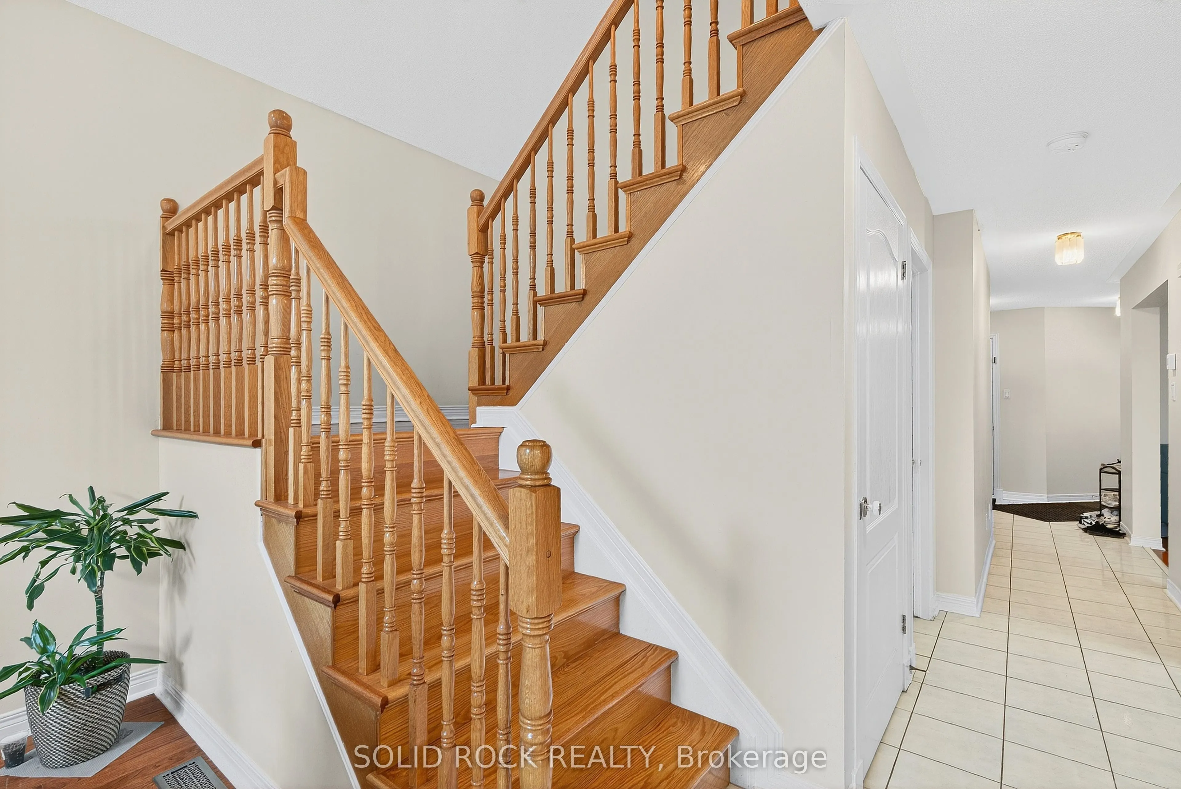 30 Kenins Crescent