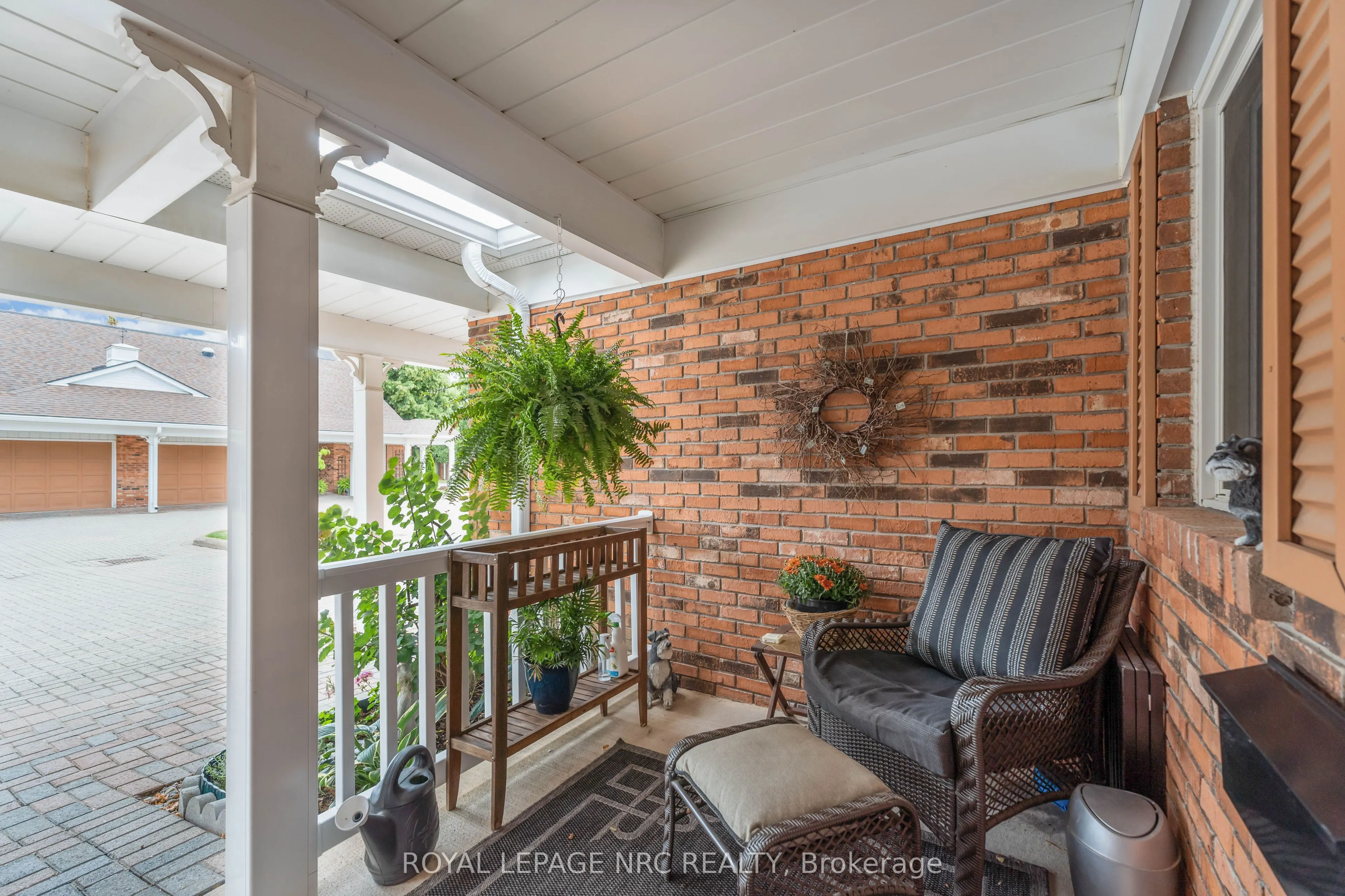 4156 Beechnut Court, #16