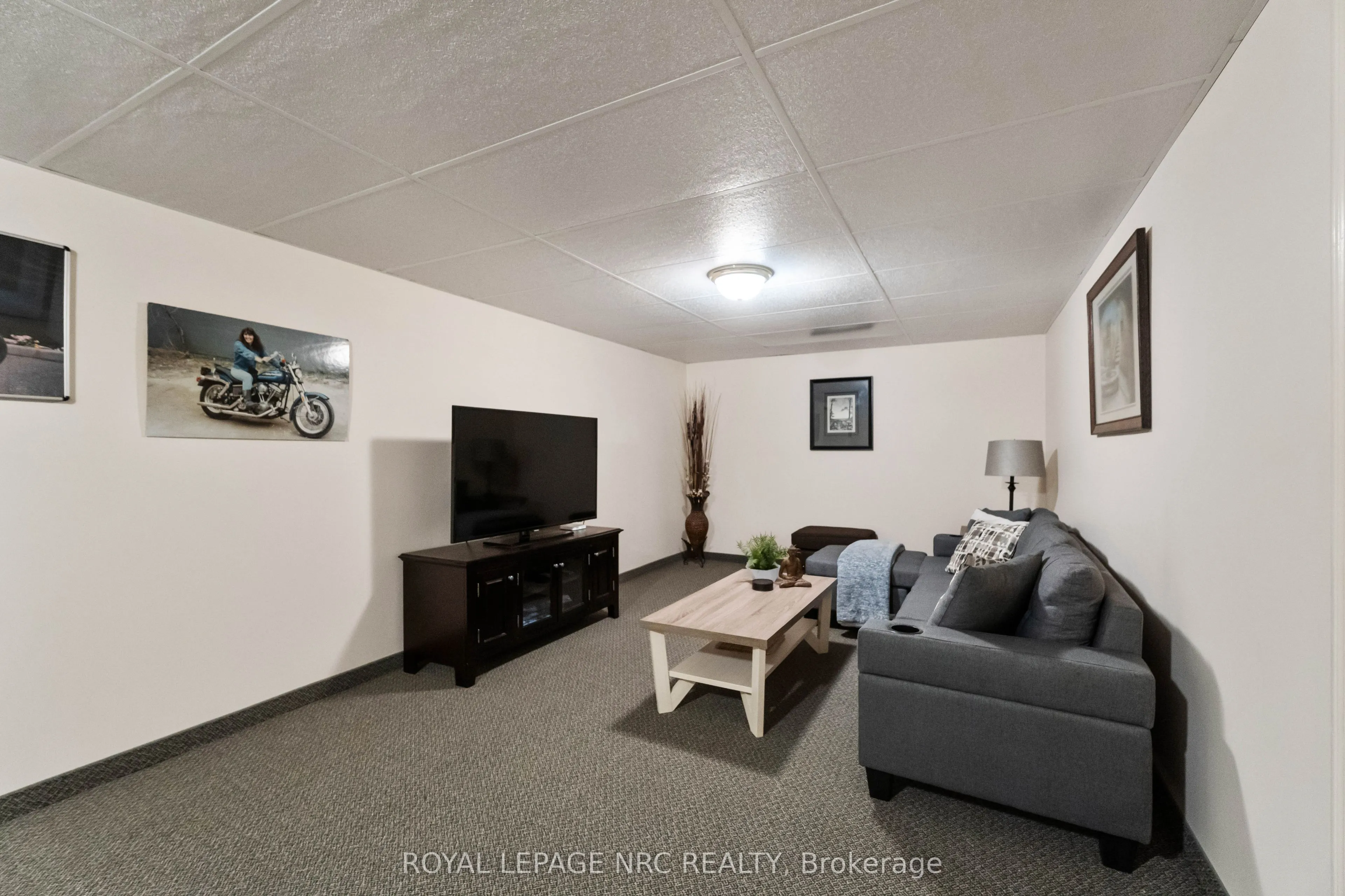 4156 Beechnut Court, #16