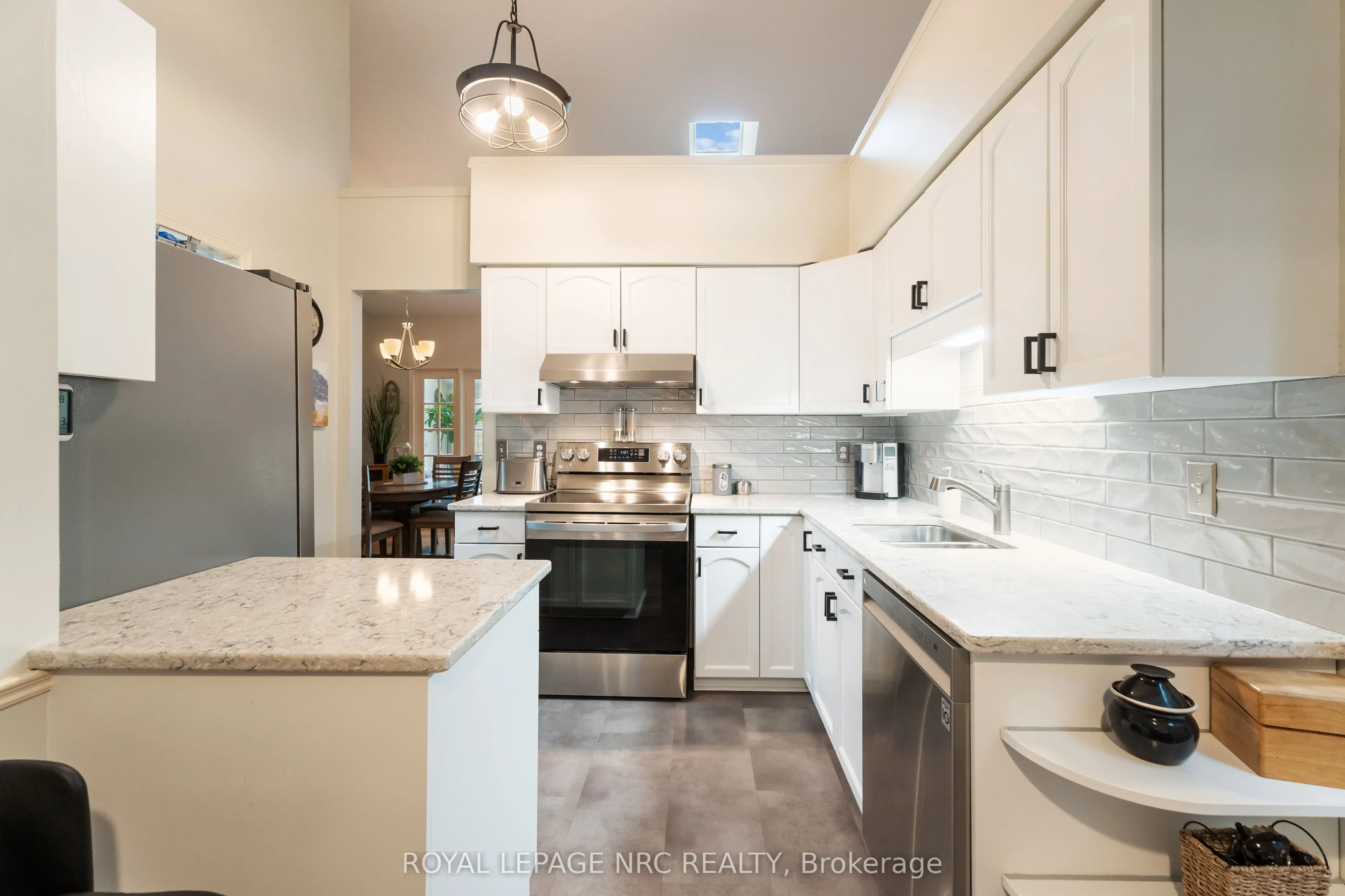 4156 Beechnut Court, #16