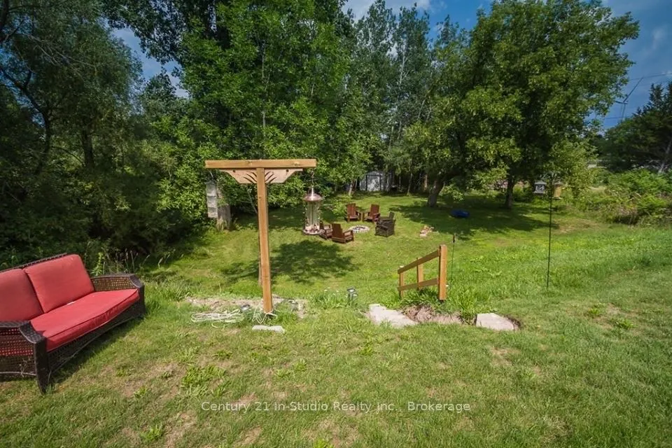 72235 Lakeshore Drive, R.R. #1 Drive