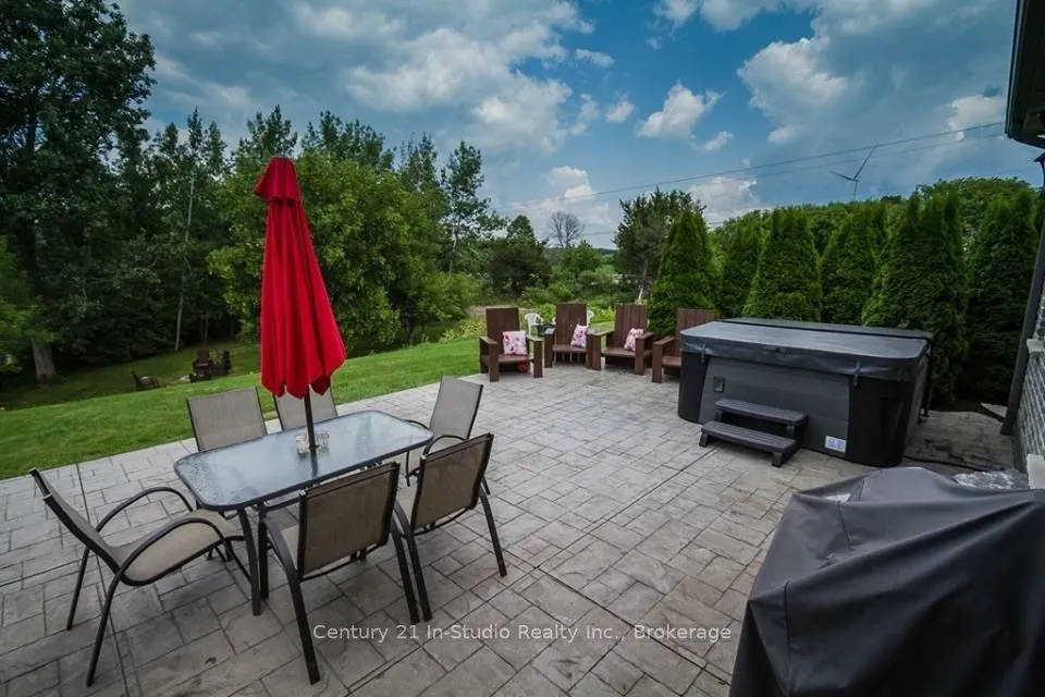 72235 Lakeshore Drive, R.R. #1 Drive