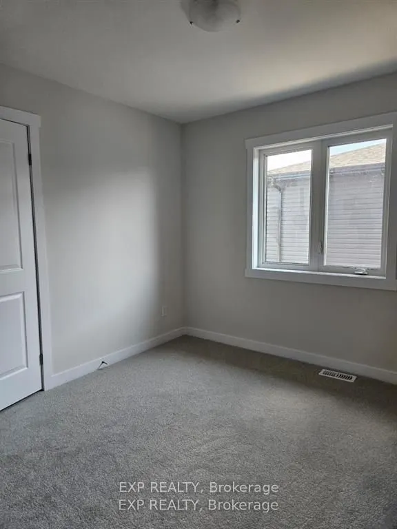 89 Moon Crescent